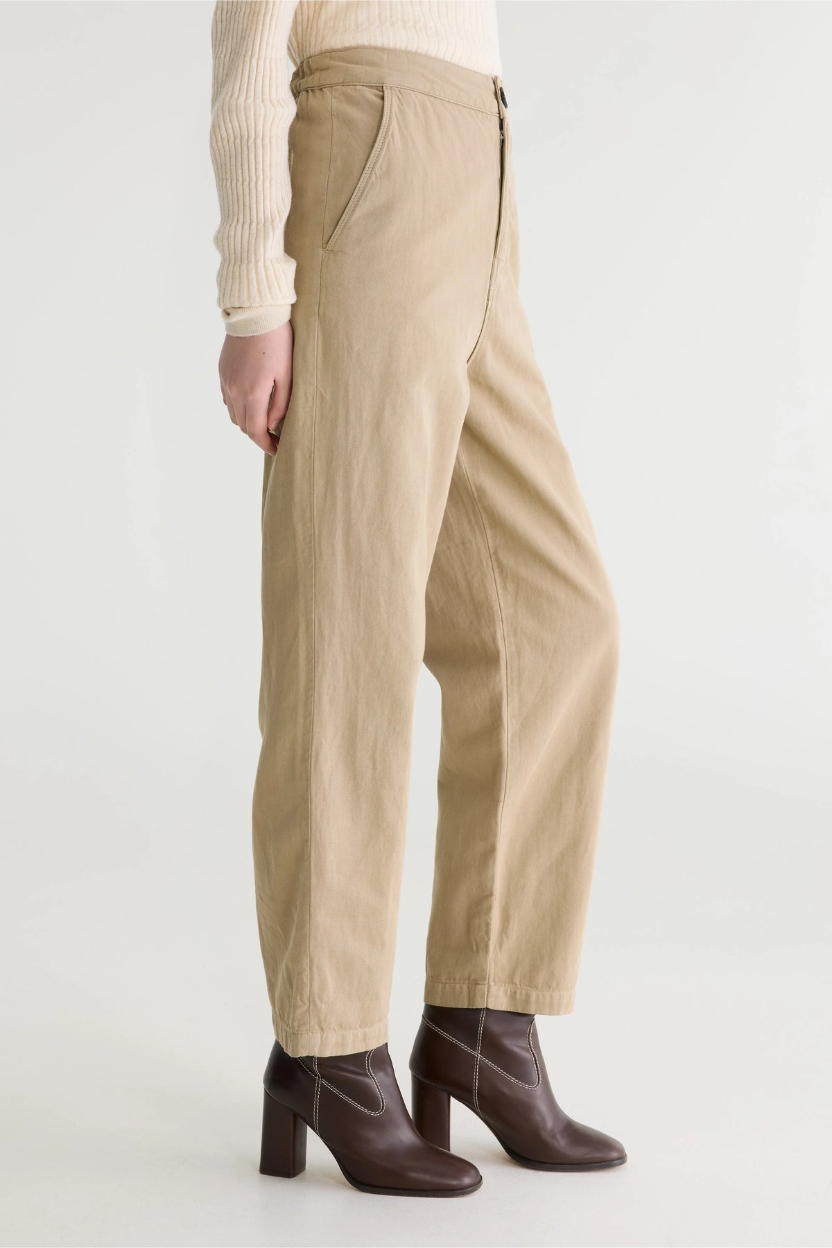 Pantalon décontracté Pasop (242 / W / CLAY)
