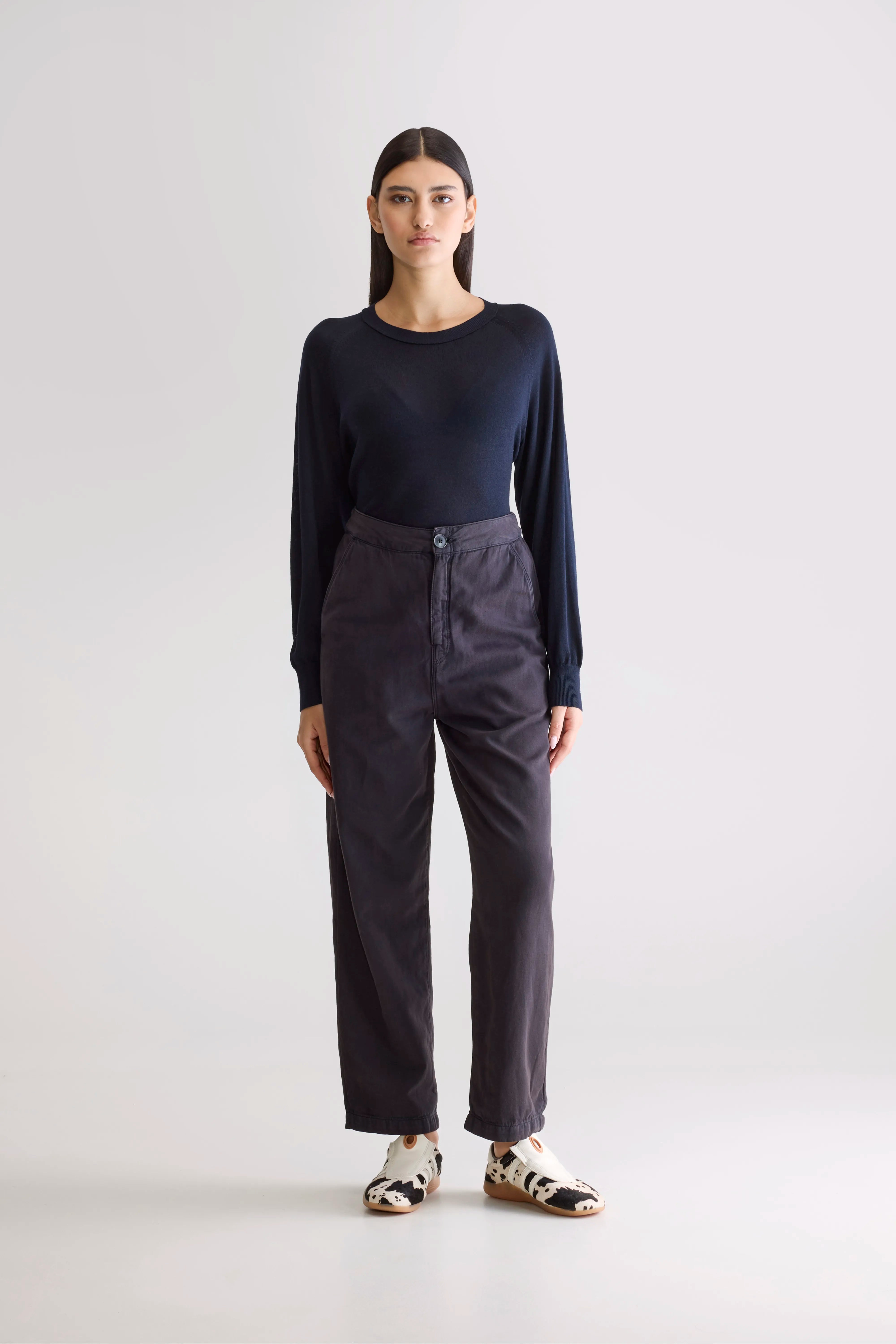 Pantalon décontracté Pasop (252 / W / OFF BLACK)