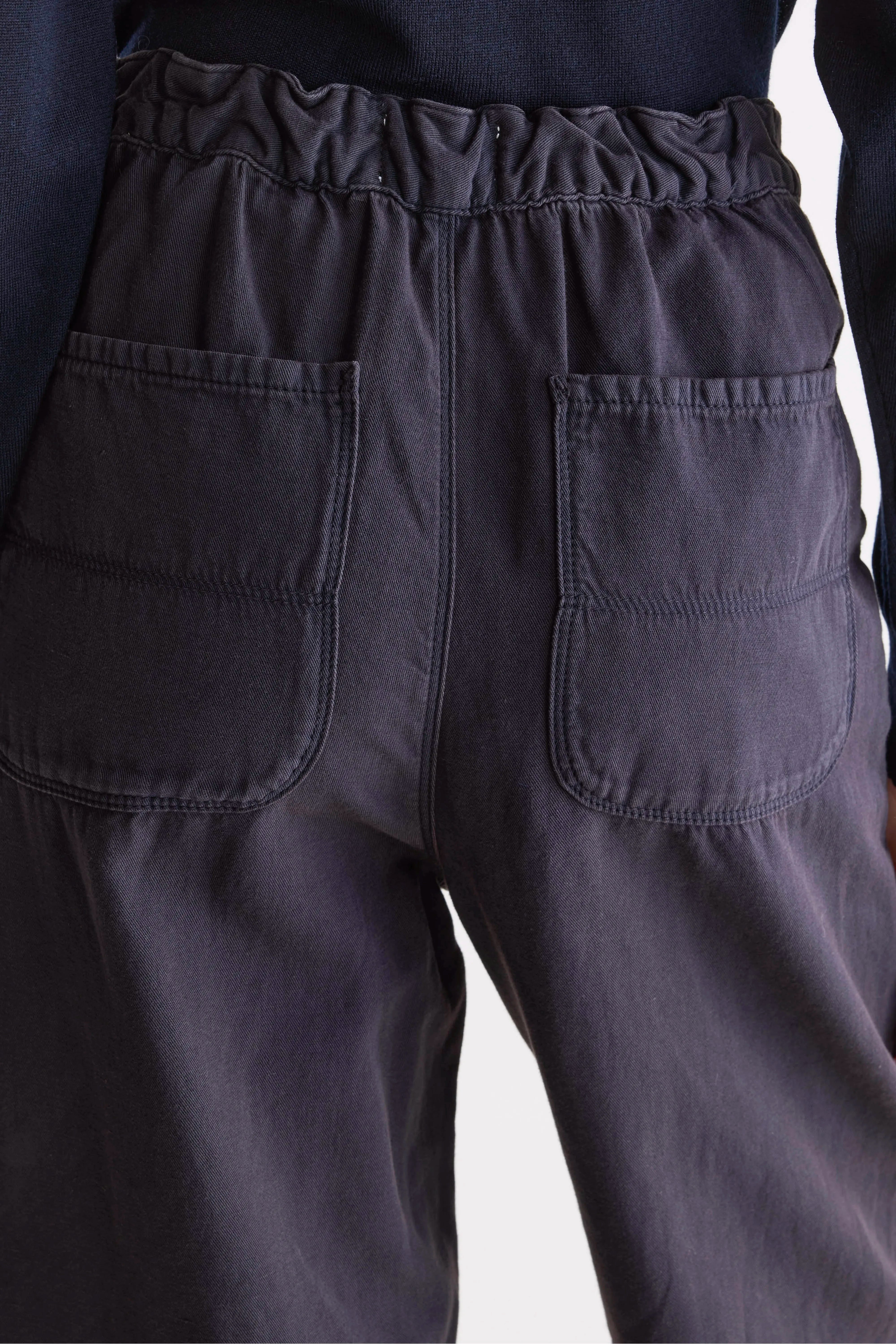 Pantalon décontracté Pasop (252 / W / OFF BLACK)