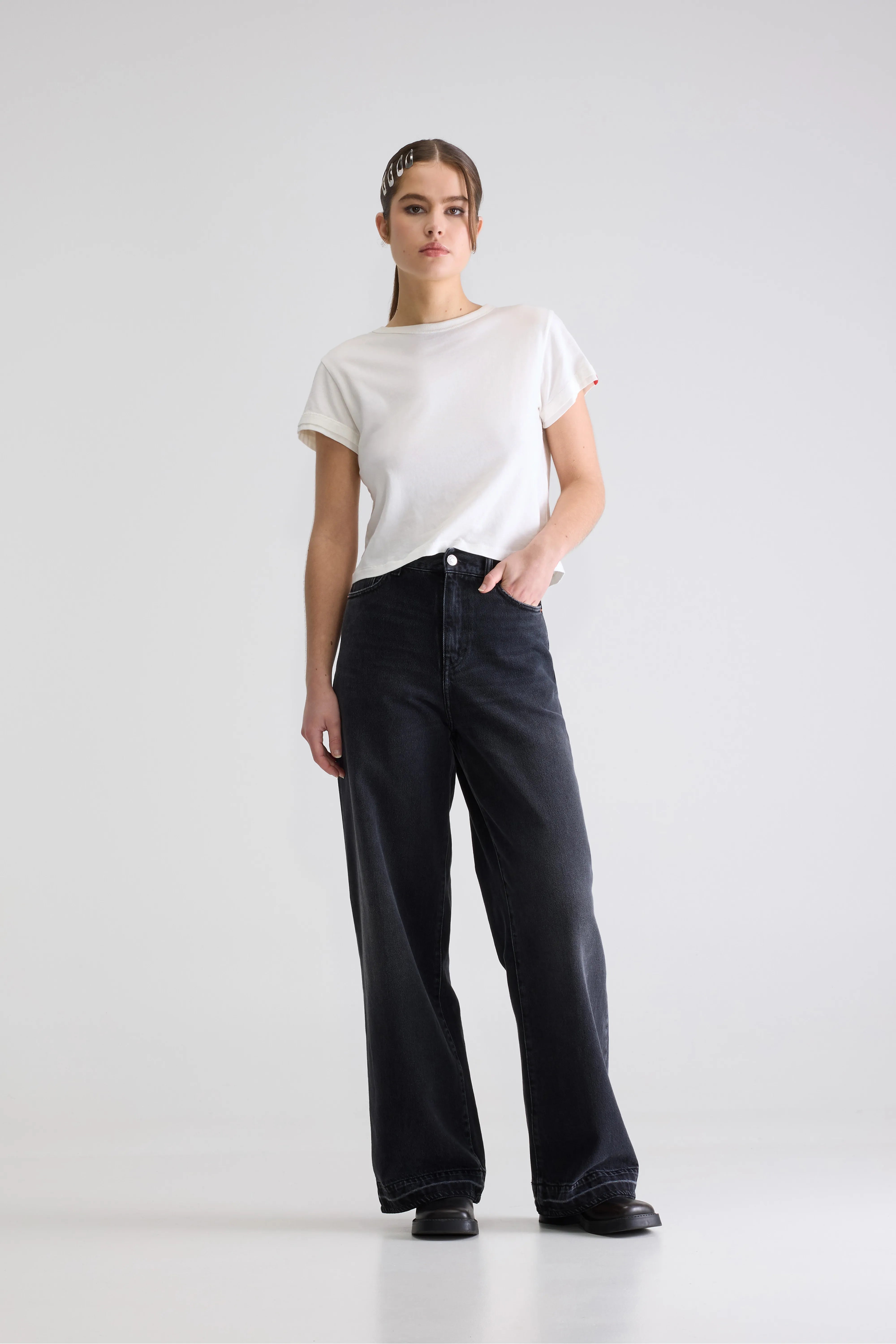 Denim N. 64 wide jeans (252 / W / USED BLACK)