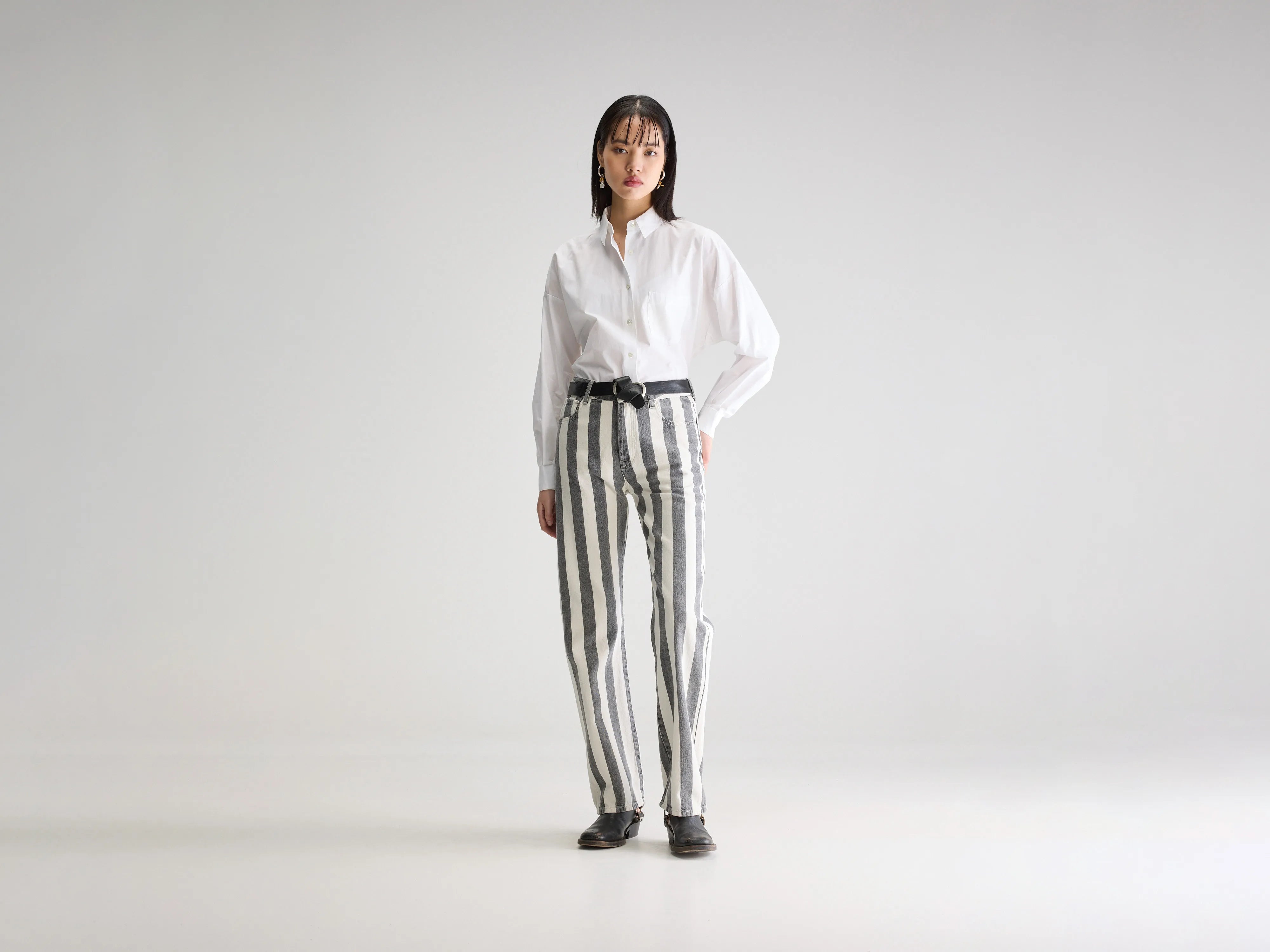 Denim N. 32 rechte jeans (251 / W / STRIPE A)