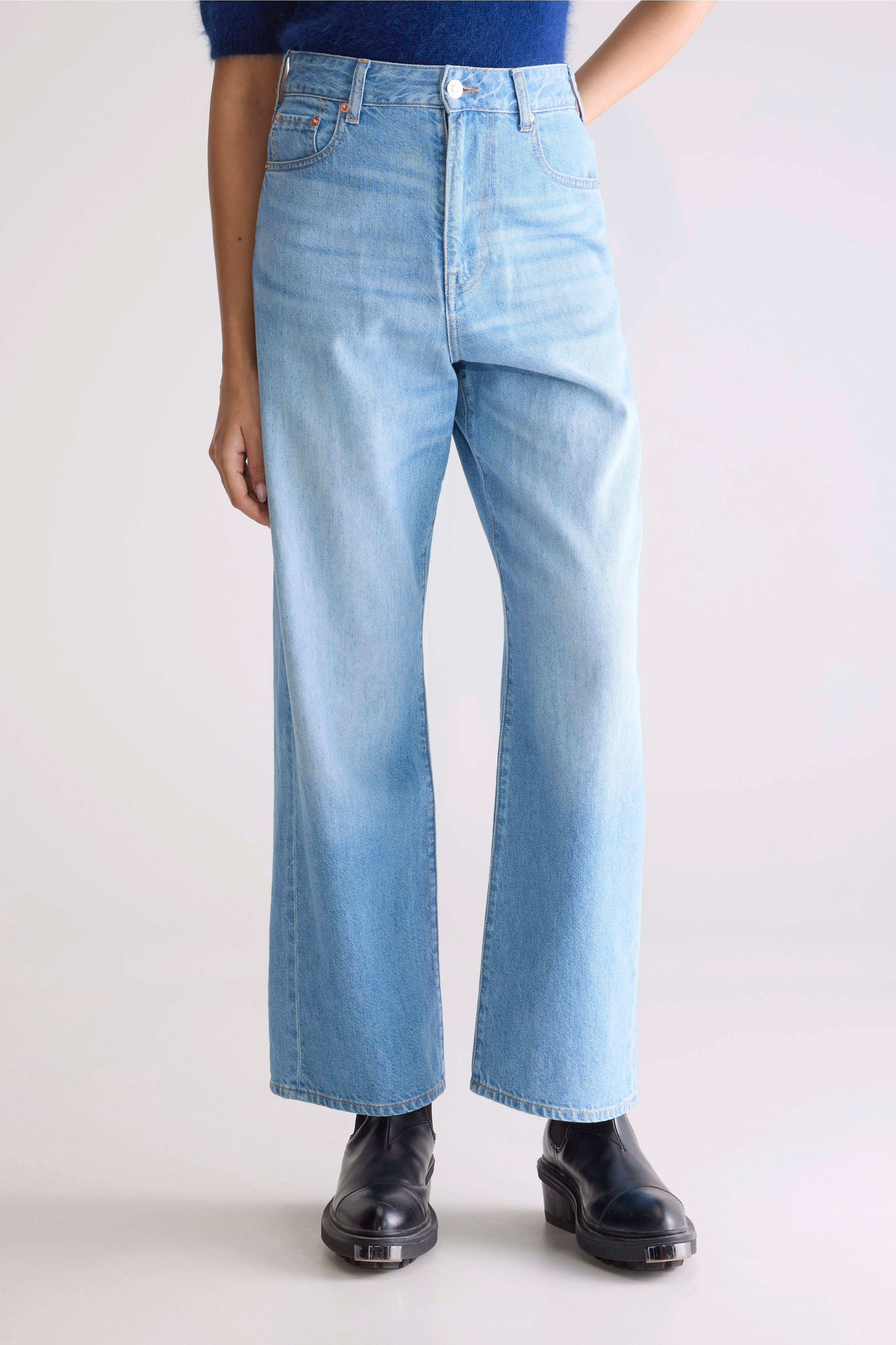 Denim N. 61 - Wijde lichtblauwe jeans (252 / W / VINTAGE LT BLUE)