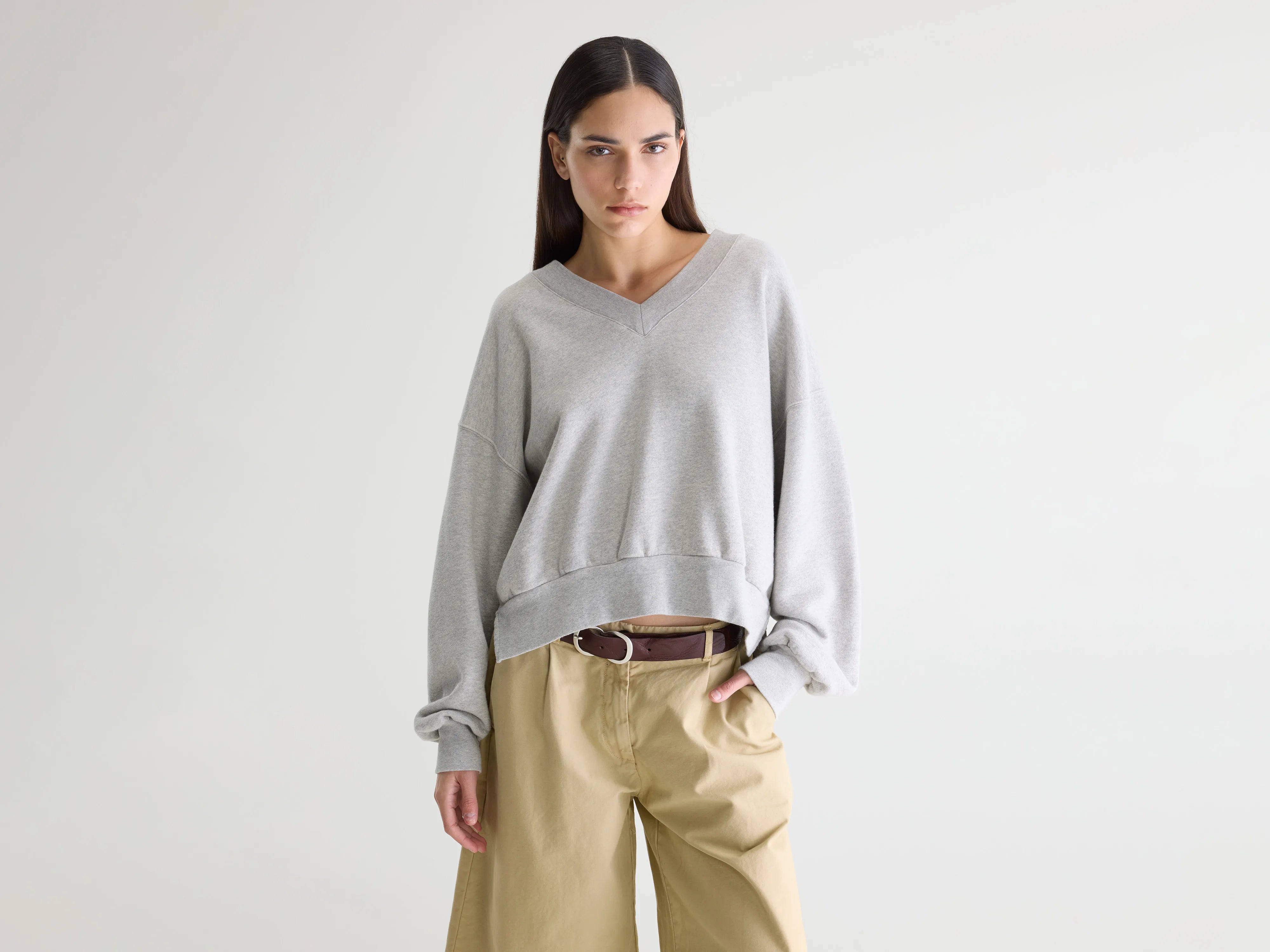 Sweatshirt col V Varola (252 / W / H. GREY)