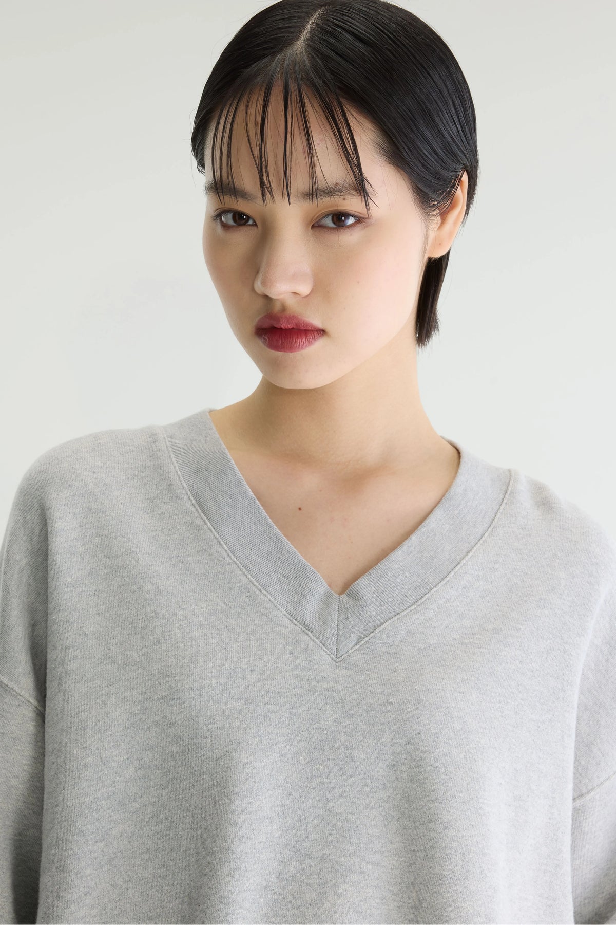 Sweatshirt col V Varola (252 / W / H. GREY)