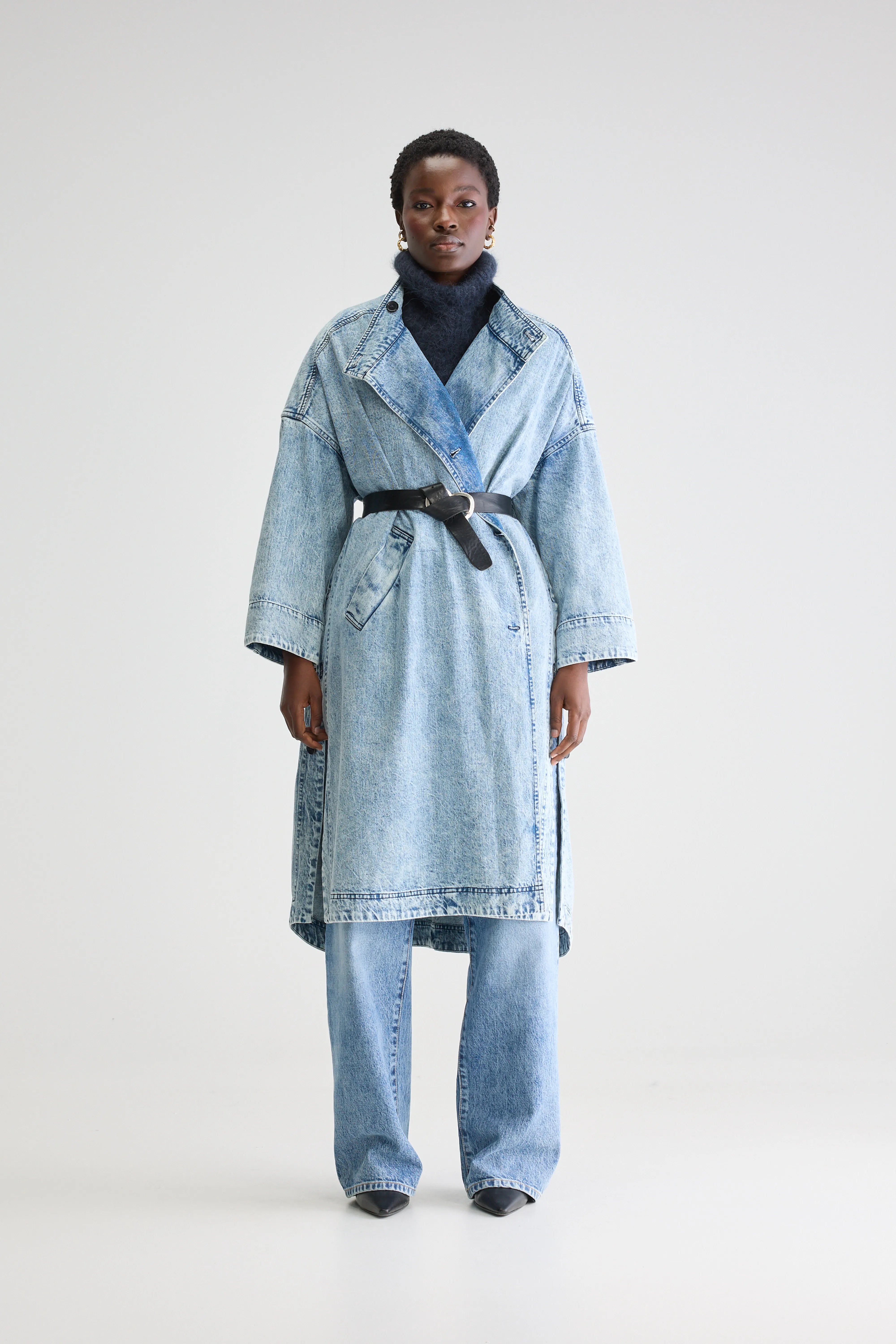 Trench Jutta (251 / W / VNTG STONE WASH)