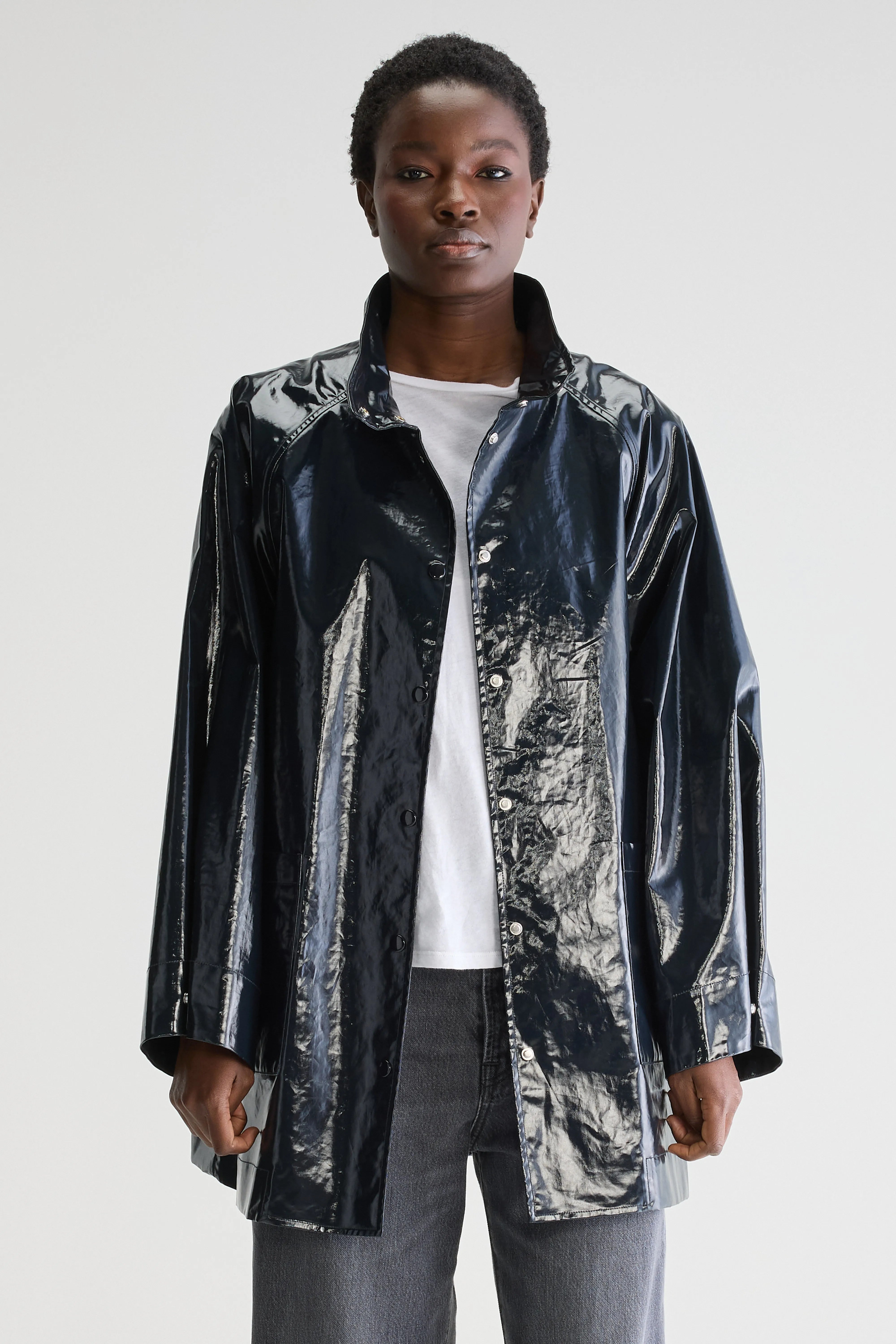 Haily Regenjas (251 / W / NAVY)