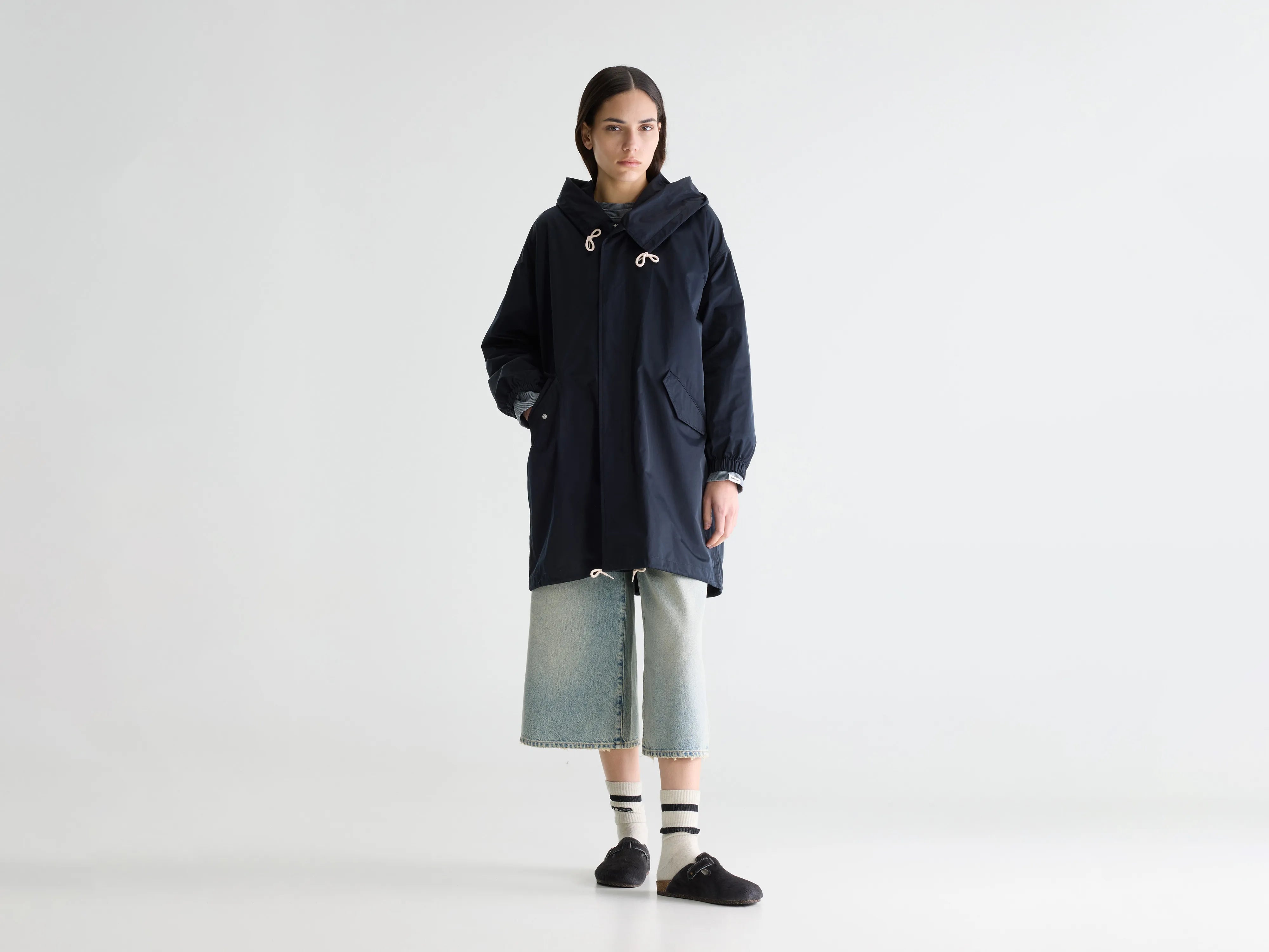 Parka à capuche bleu marine Laos (242 / W / NAVY)