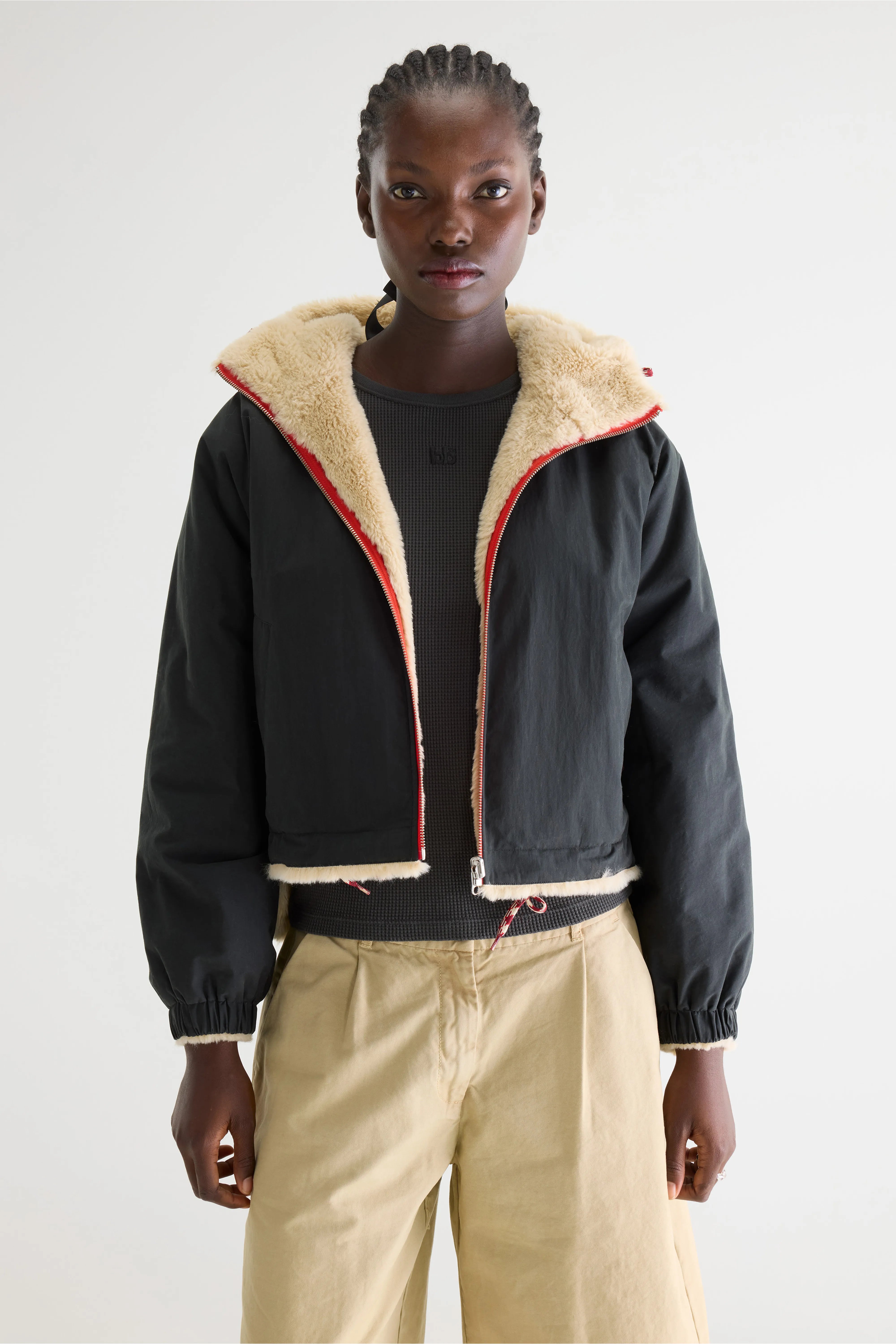 Loud hooded jacket (252 / W / PIRATE)
