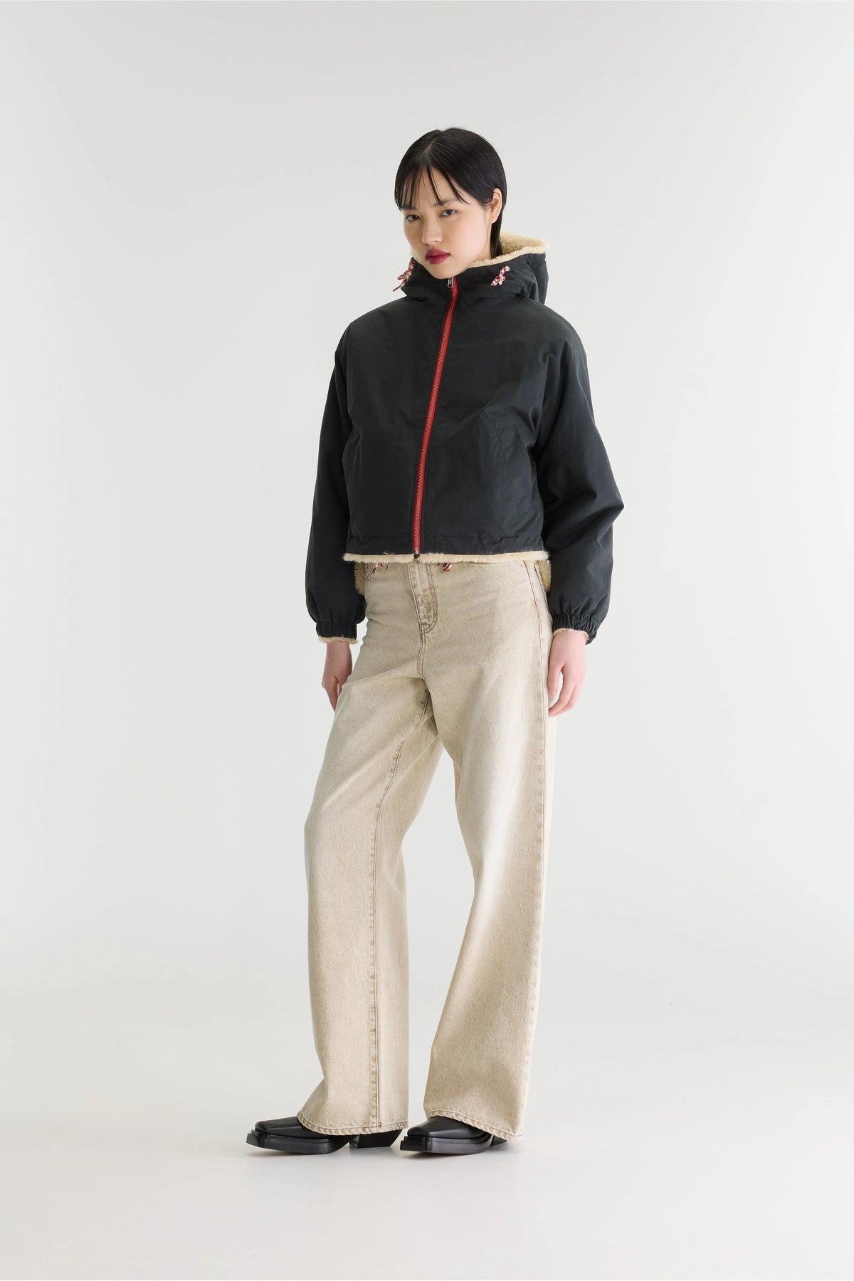 Loud hooded jacket (252 / W / PIRATE)