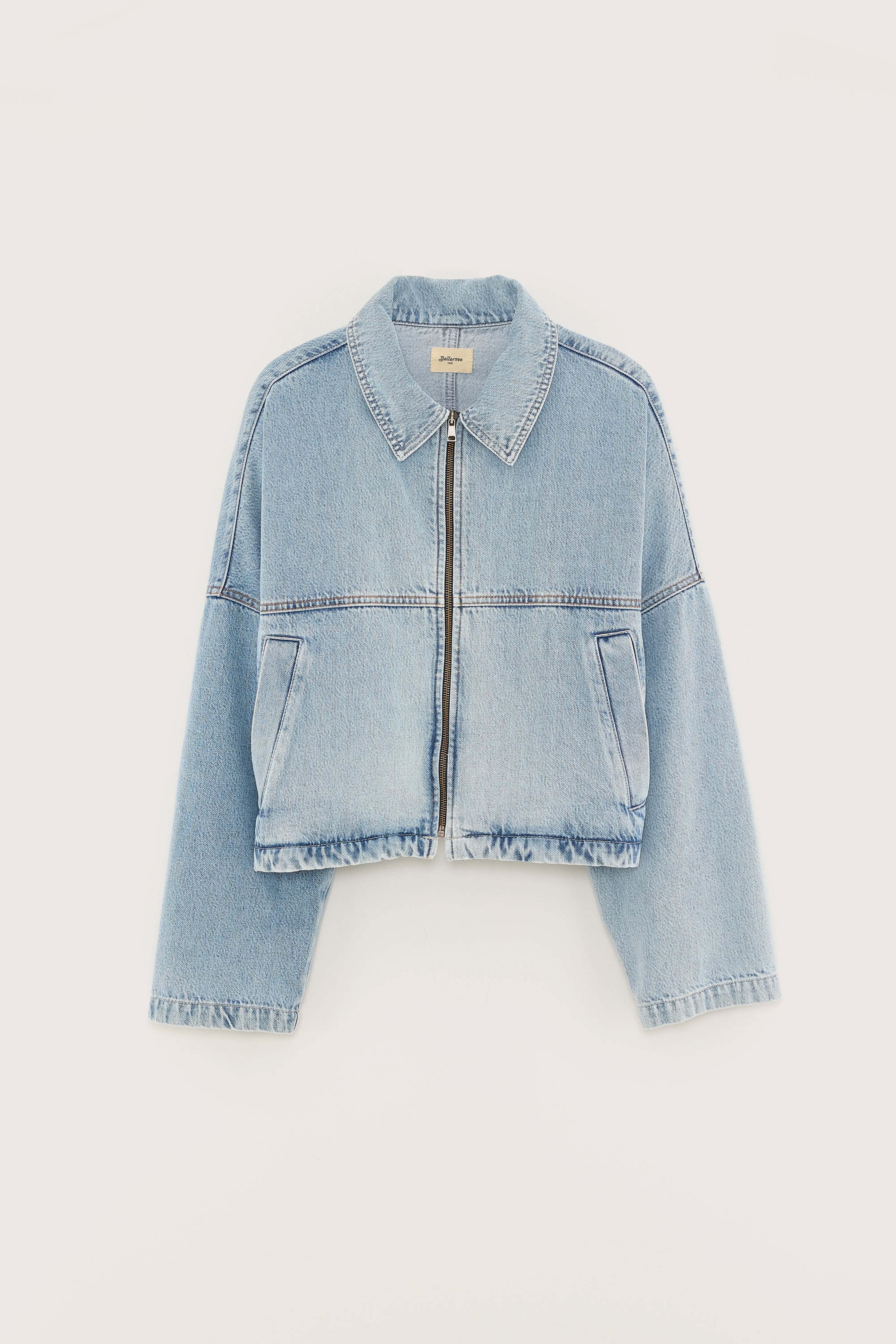 Gayle jas (251 / W / LT BLUE BLEACH)
