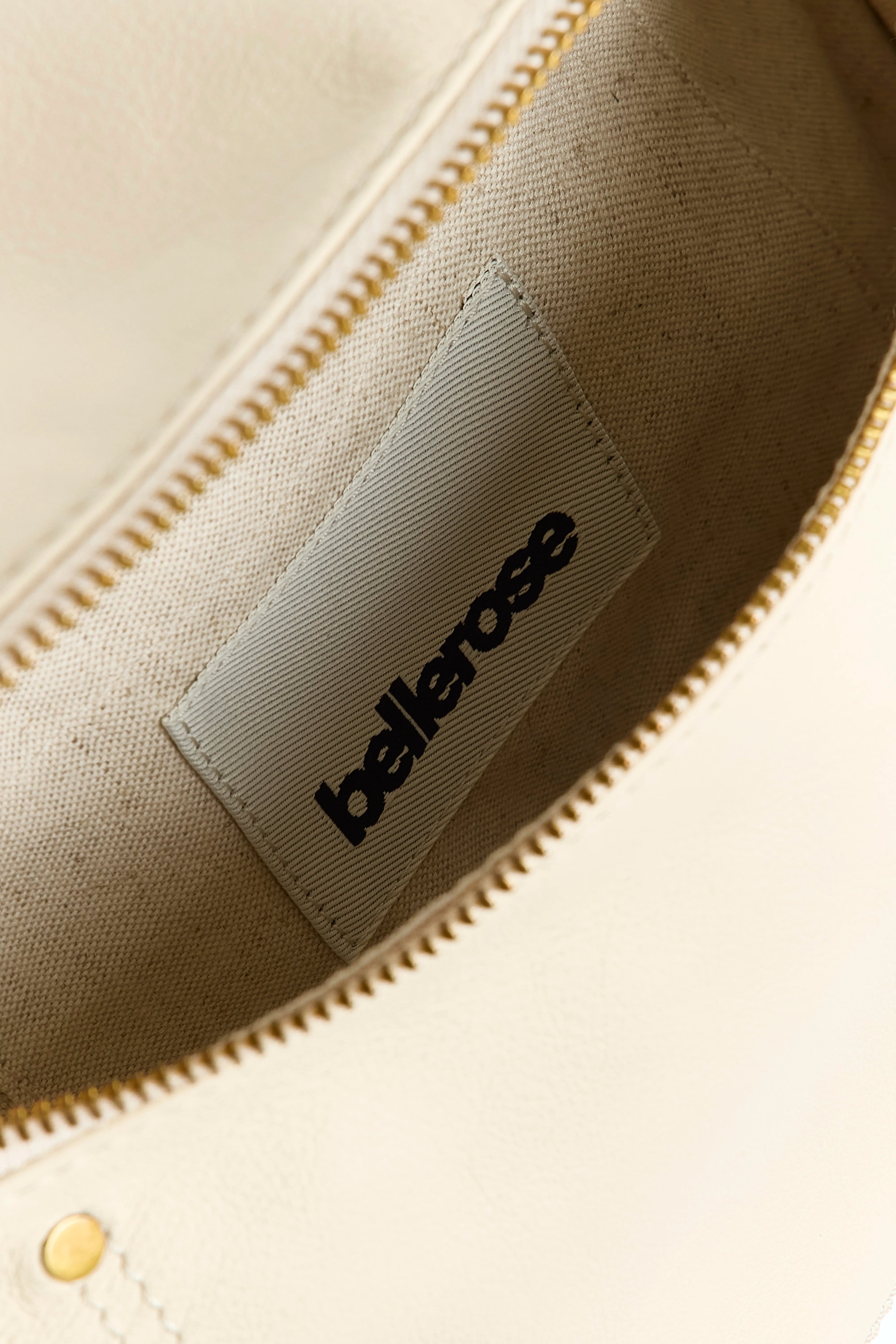 Sac banane en cuir écru souple Souply (251 / W / RICE)