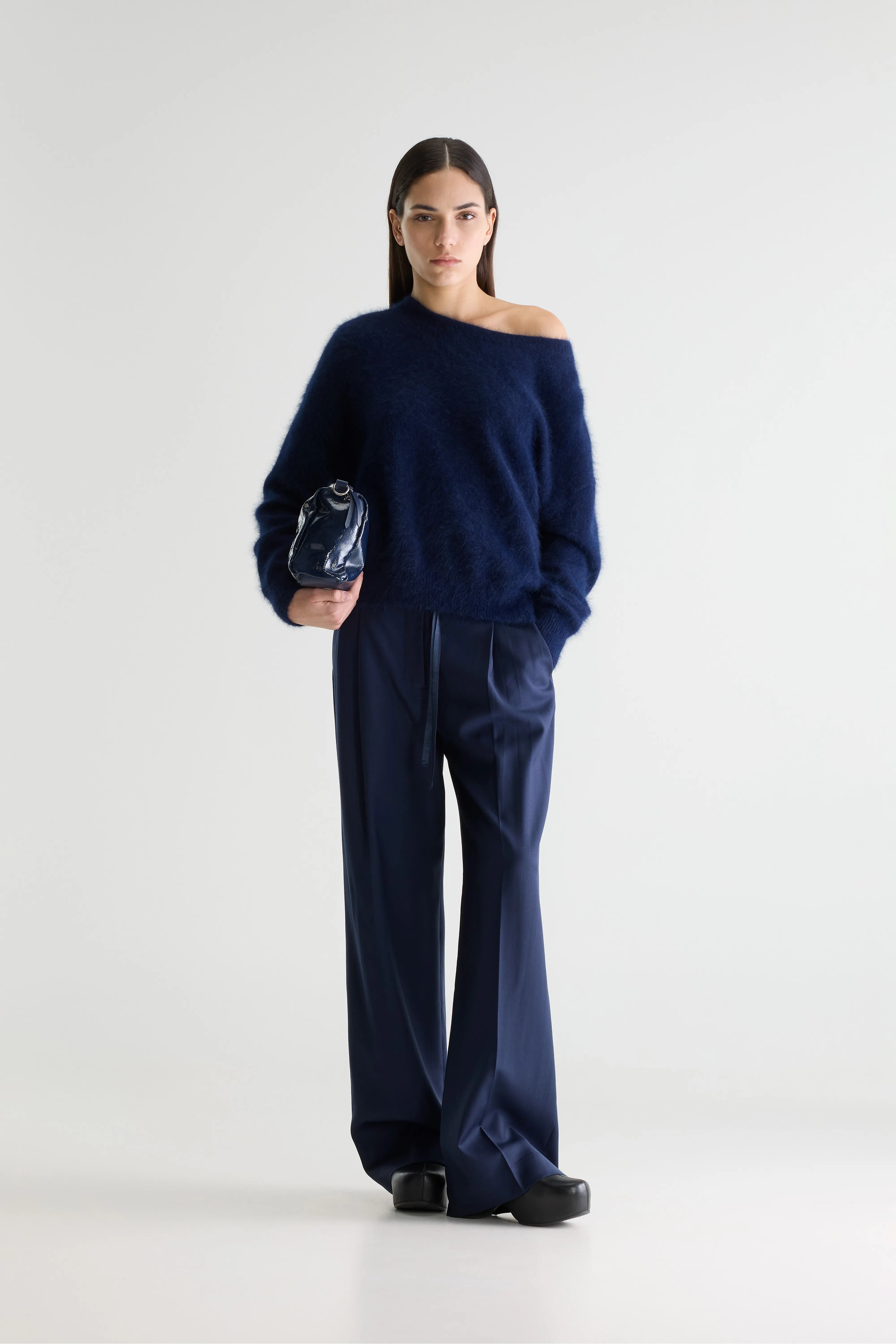 Datus trui van angoramix (252 / W / NAVY)