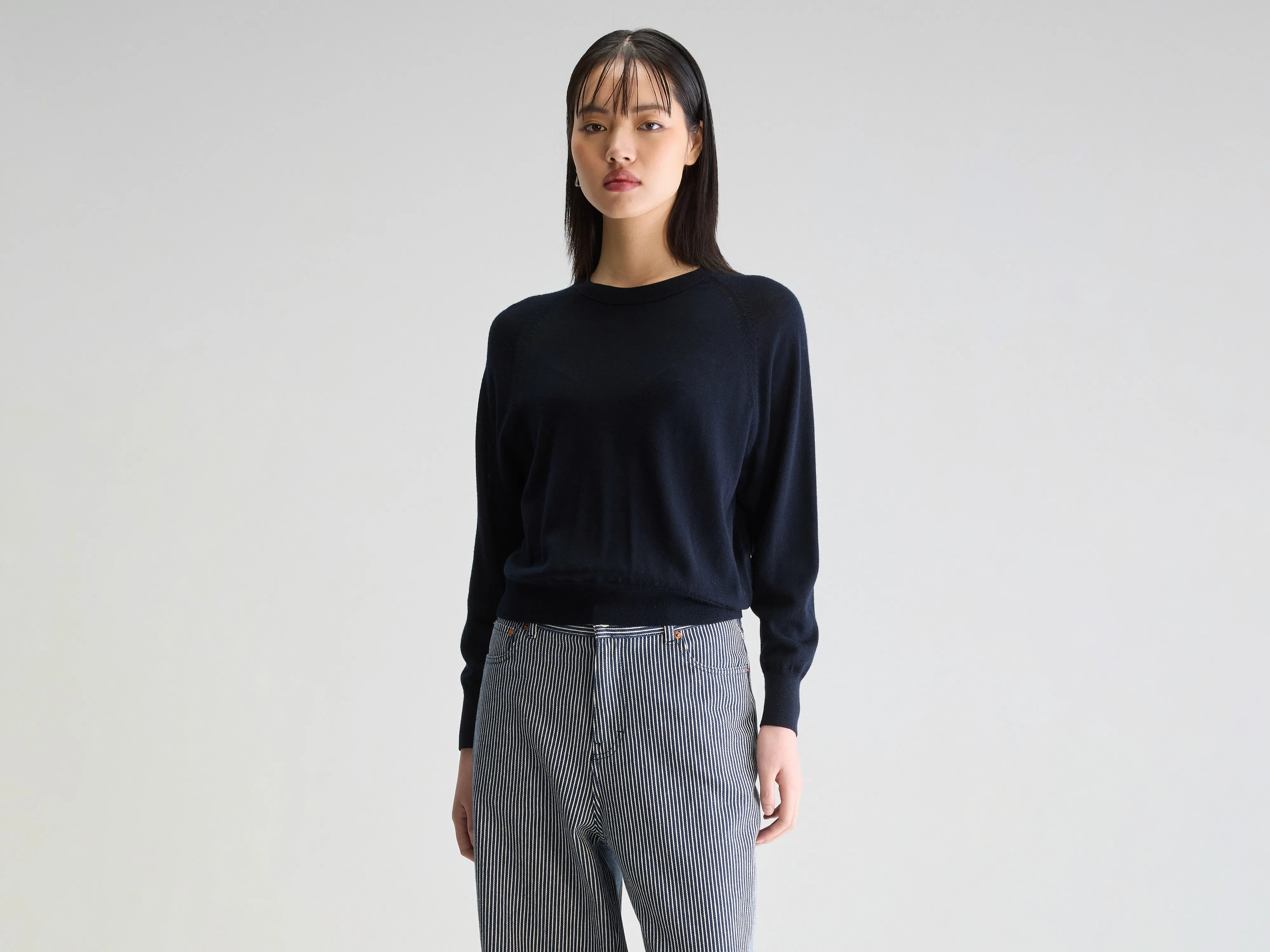Delen classic crewneck navy sweater (241 / W / NAVY)