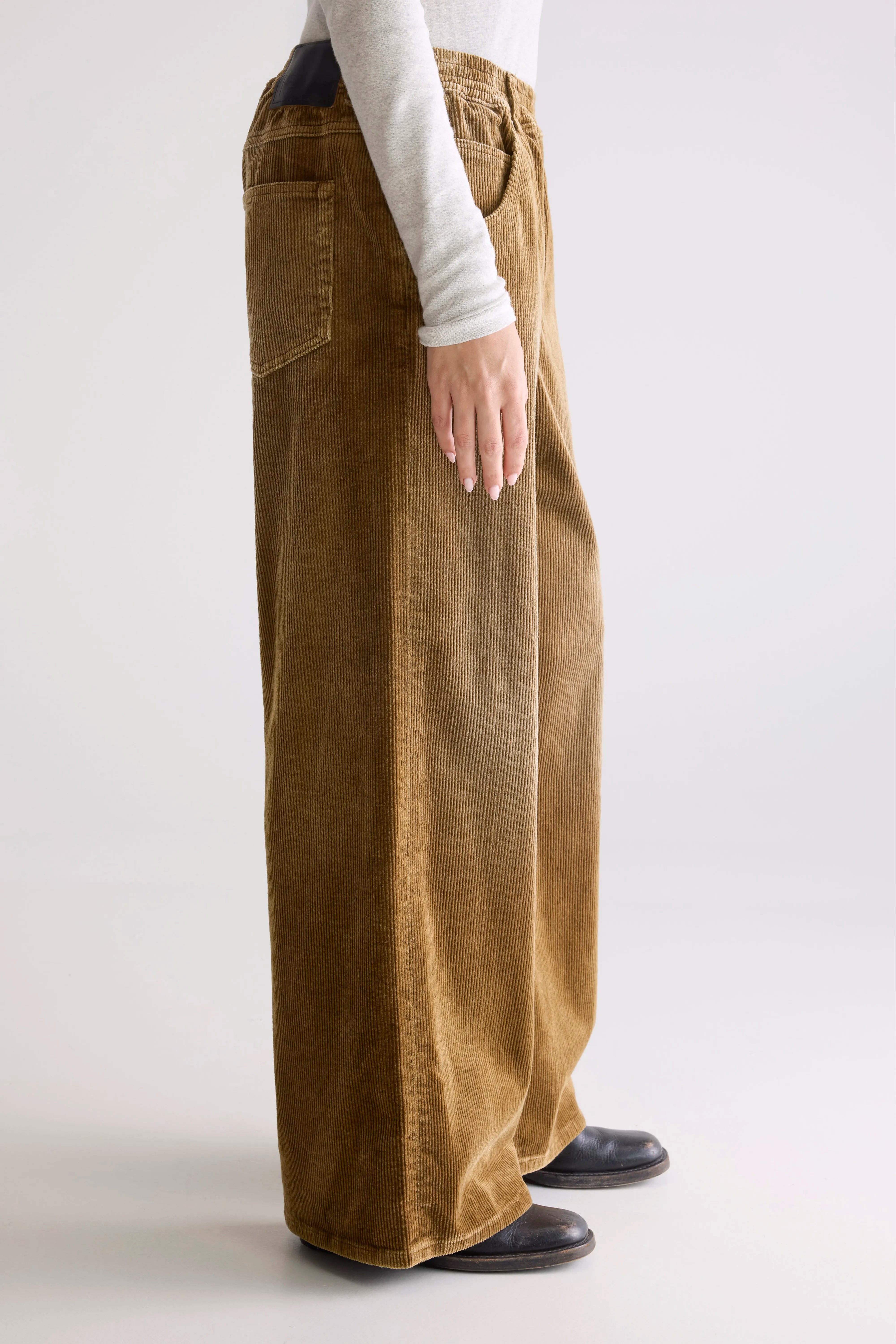 Galina wide trousers (252 / W / SOIL)