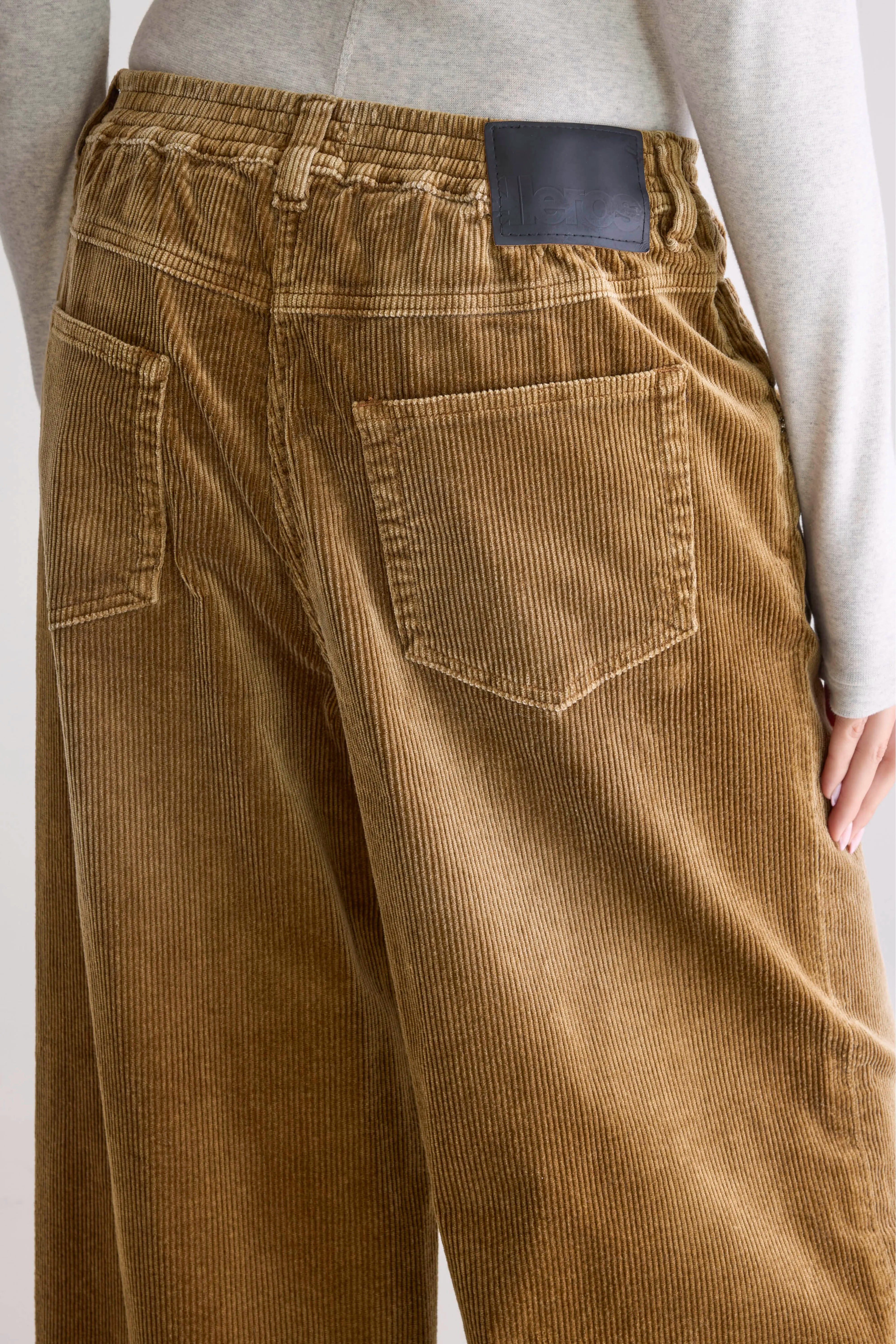 Galina wide trousers (252 / W / SOIL)