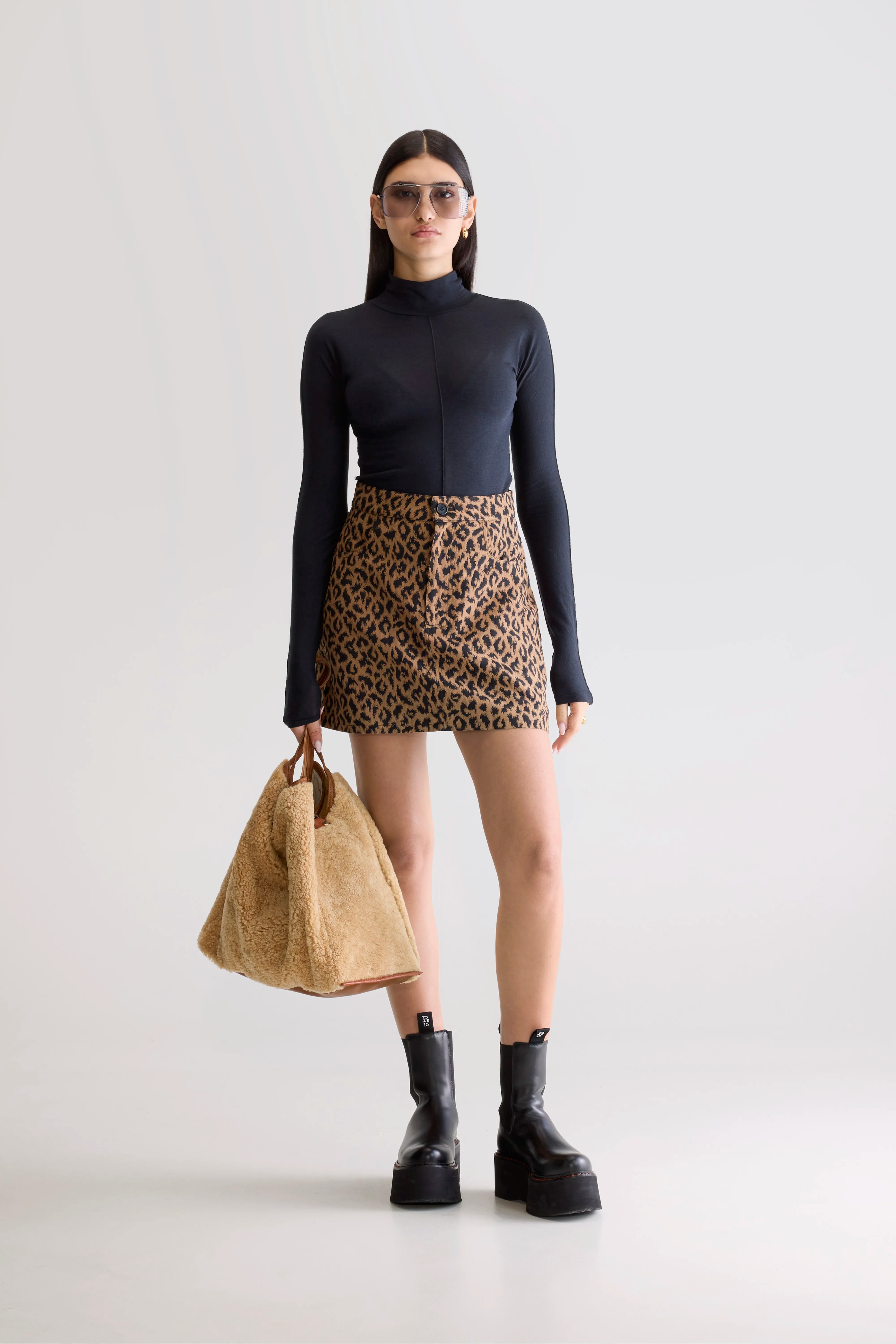 Sour mini skirt (252 / W / COMBO A)