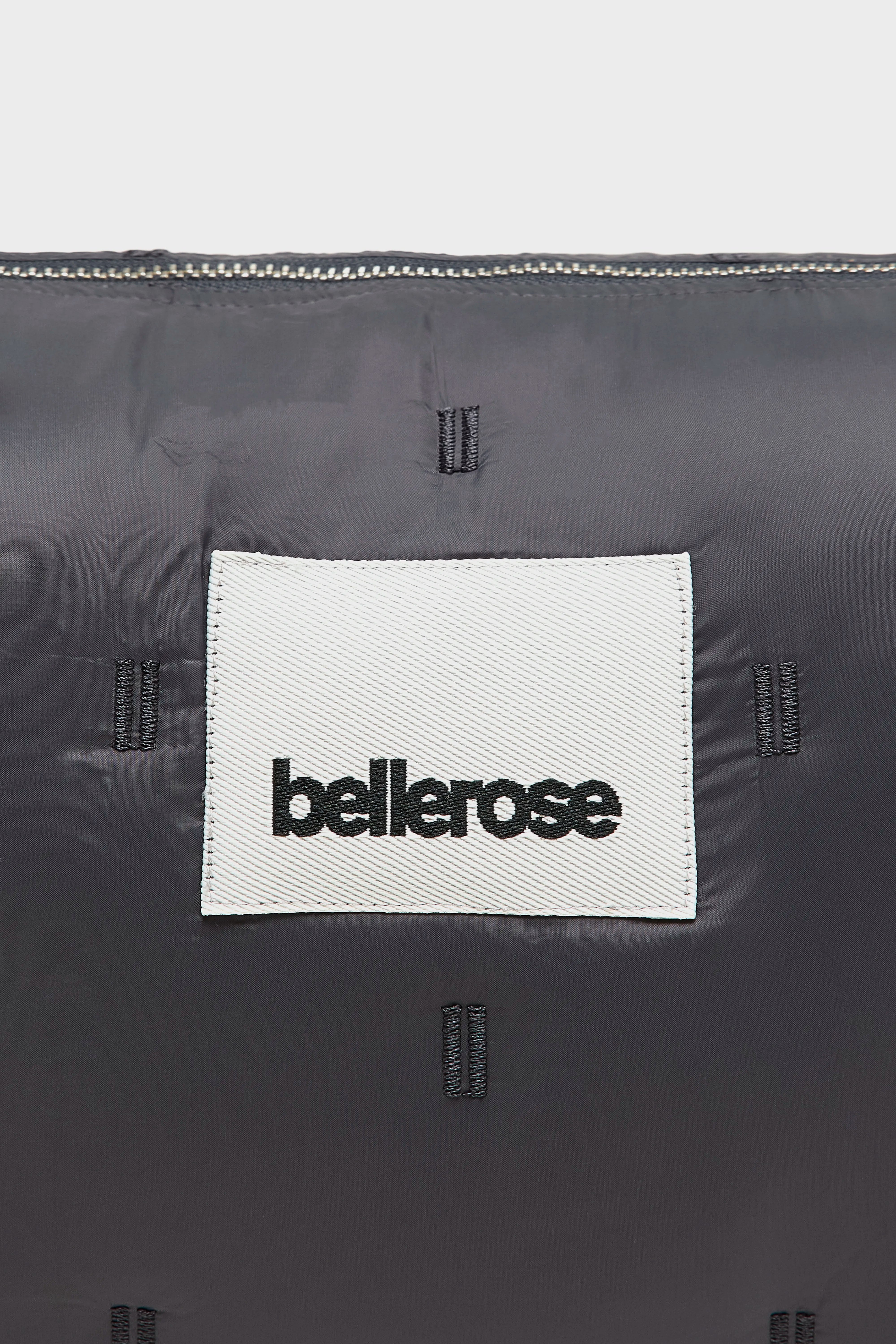 Hobel crossbody bag (252 / W / BLACK SAND)