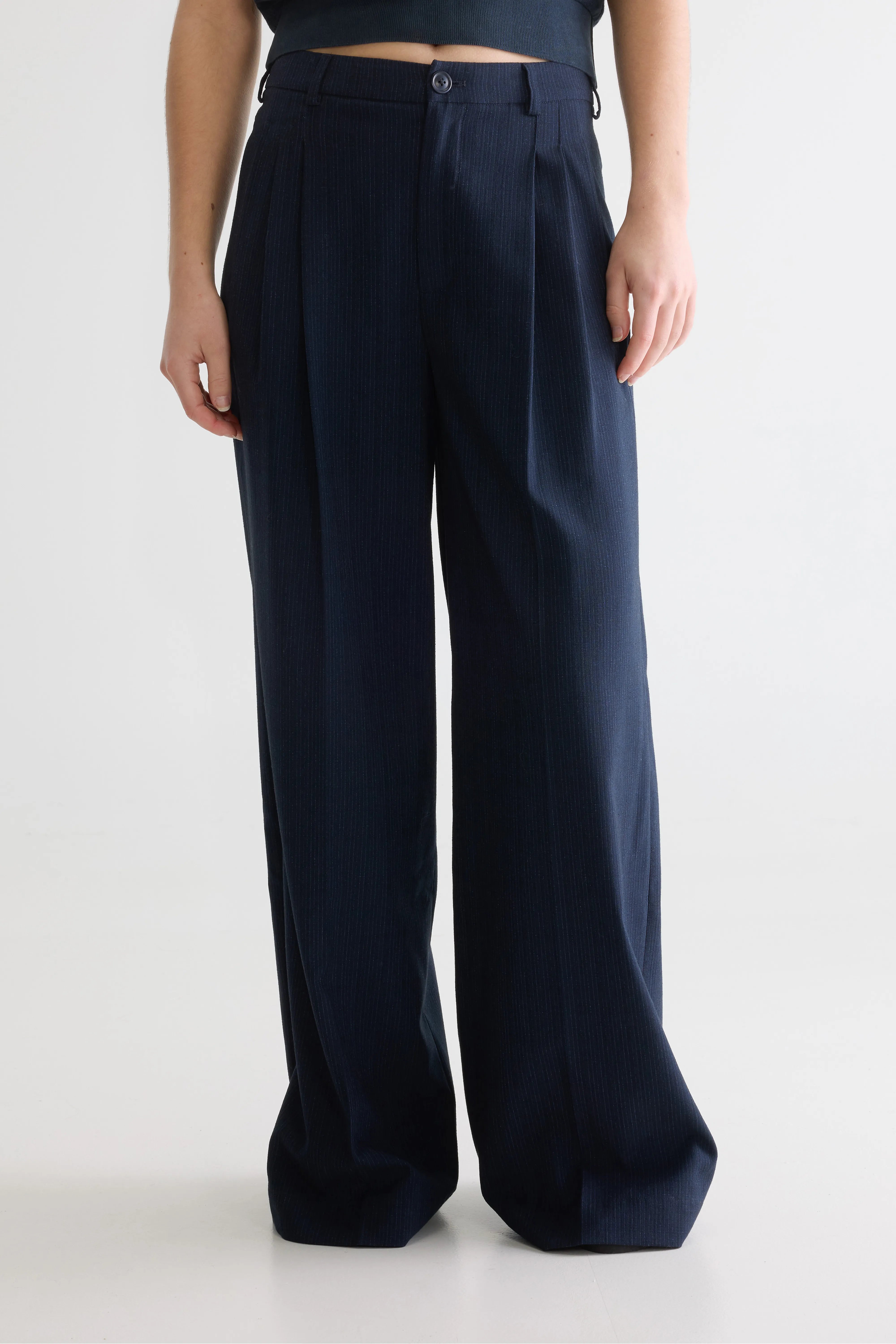Volkert Wide Tailored Trousers - Ecru / Navy For Women | Bellerose