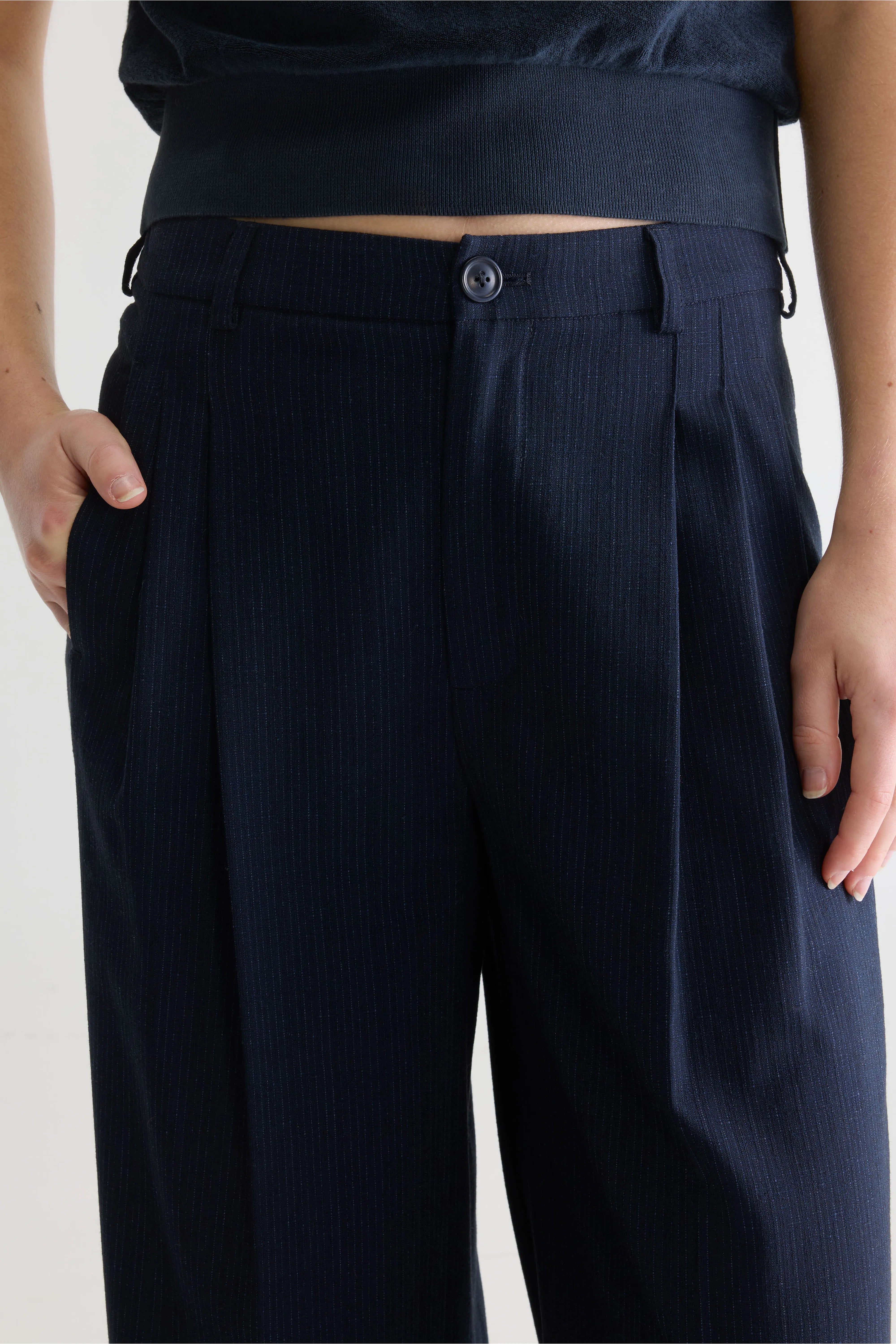 Volkert wide tailored trousers (261 / W / STRIPE A)