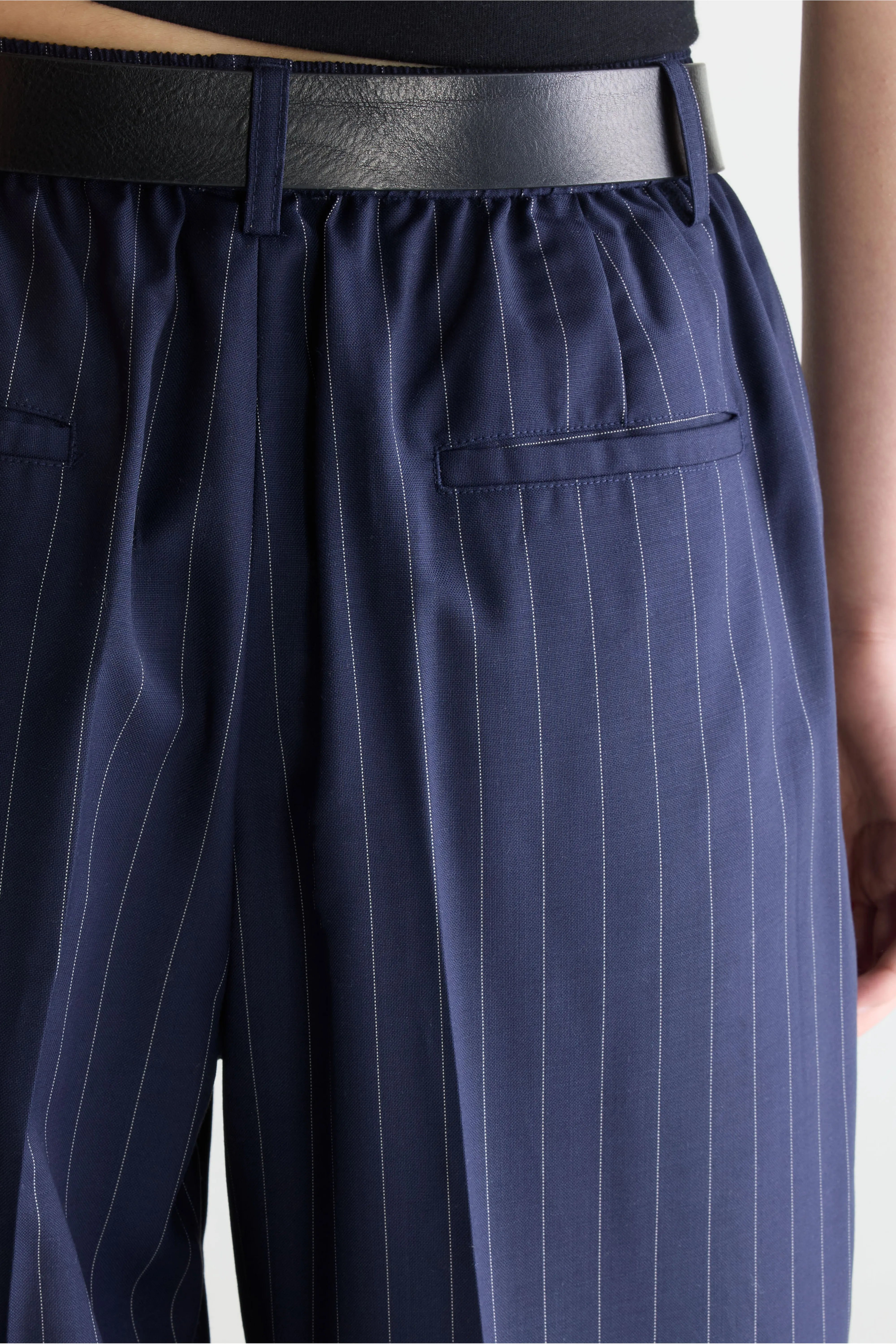 Jilo tapered trousers (261 / W / STRIPE A)