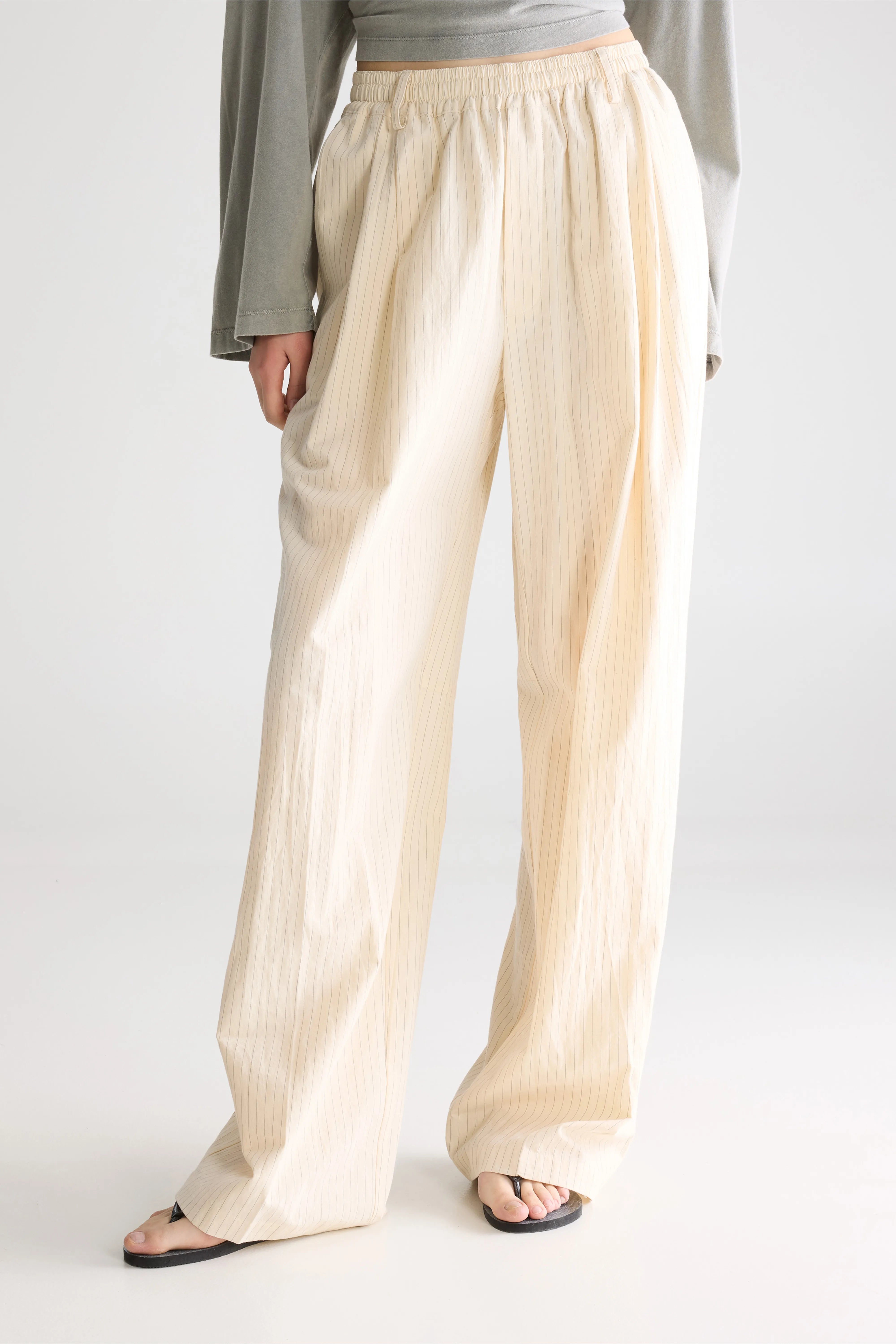 Jilo tapered trousers (261 / W / STRIPE A)
