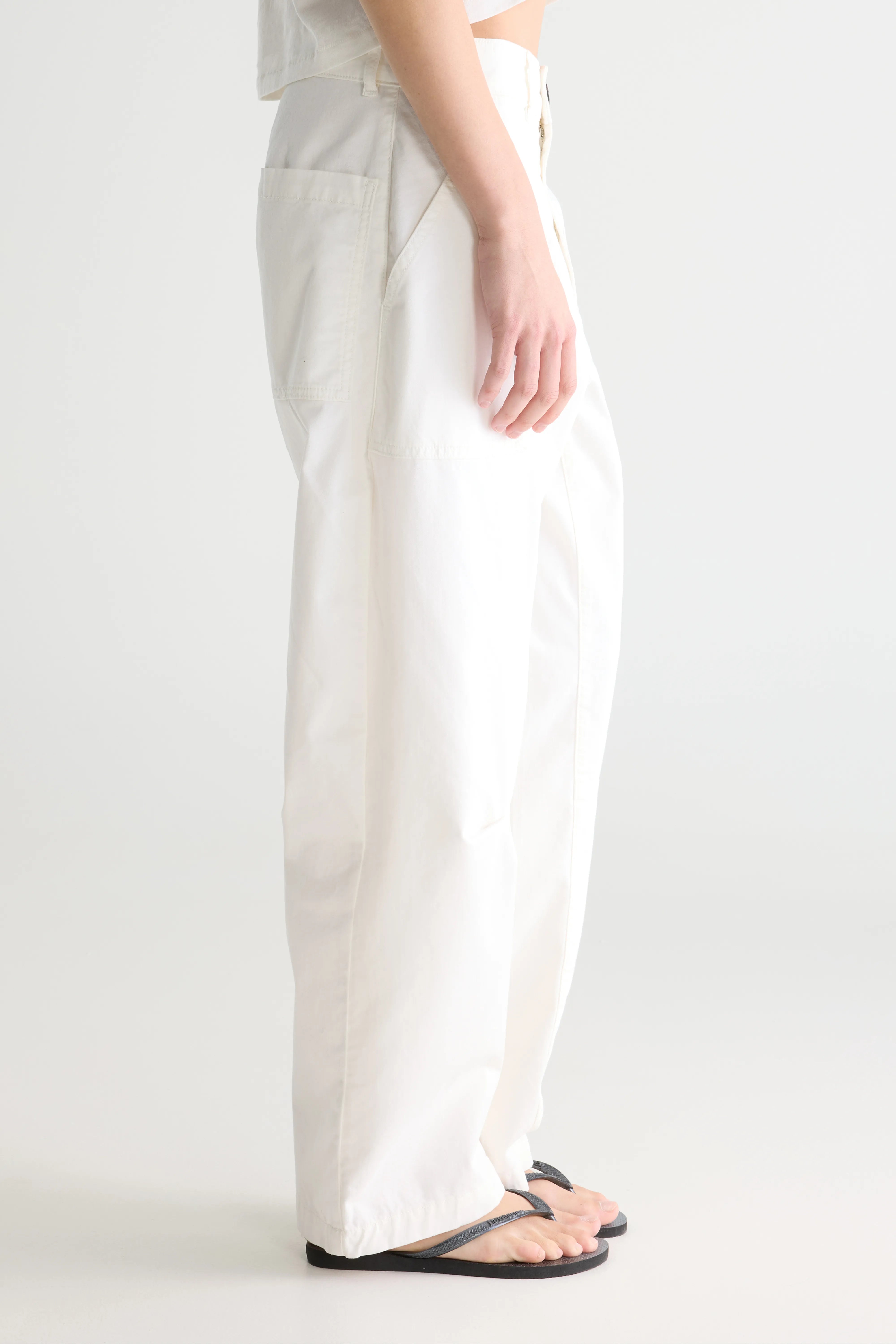 Kiara relaxed trousers (261 / W / WHITE)