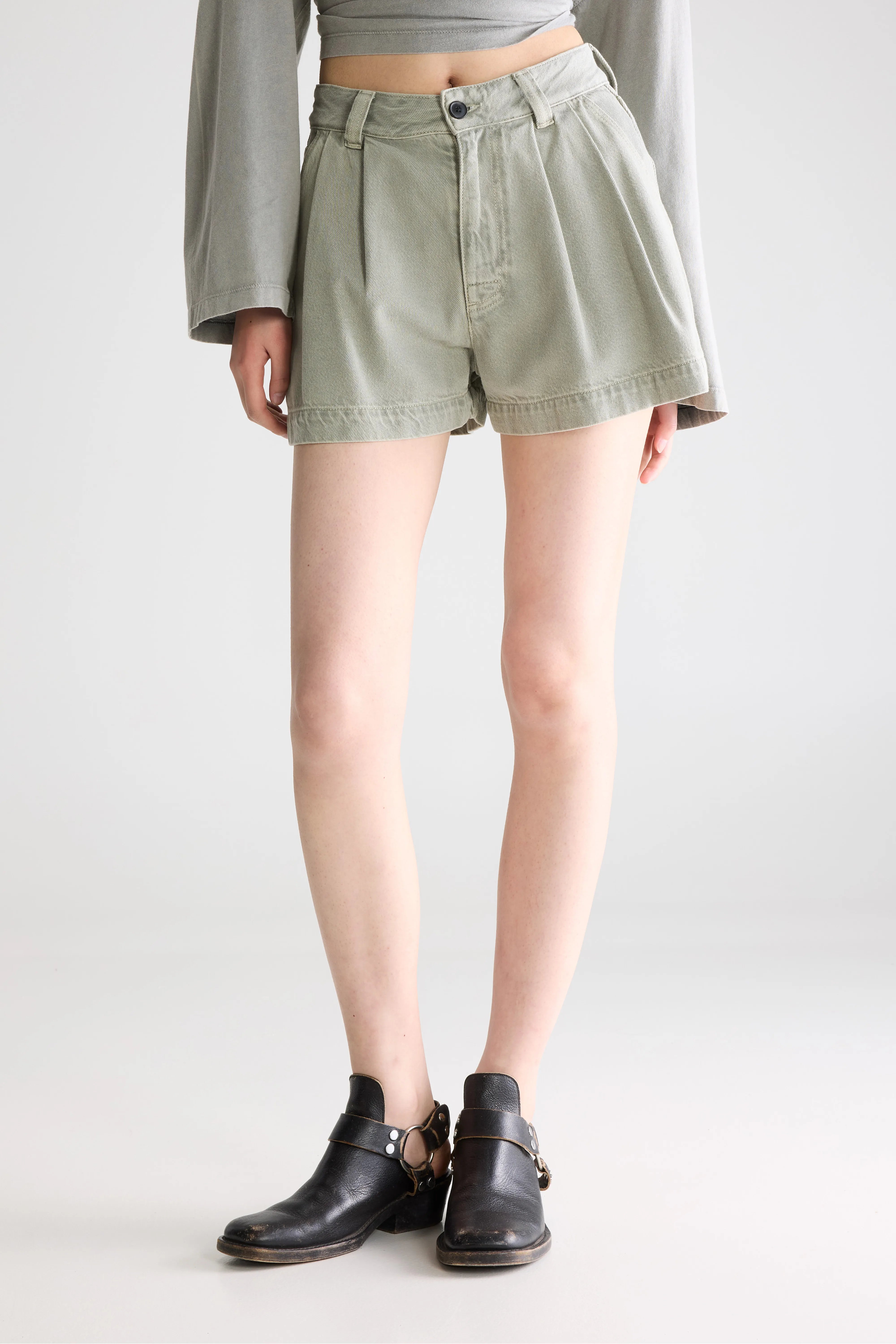 Prisma geplooide denim shorts (261 / W / THYM)