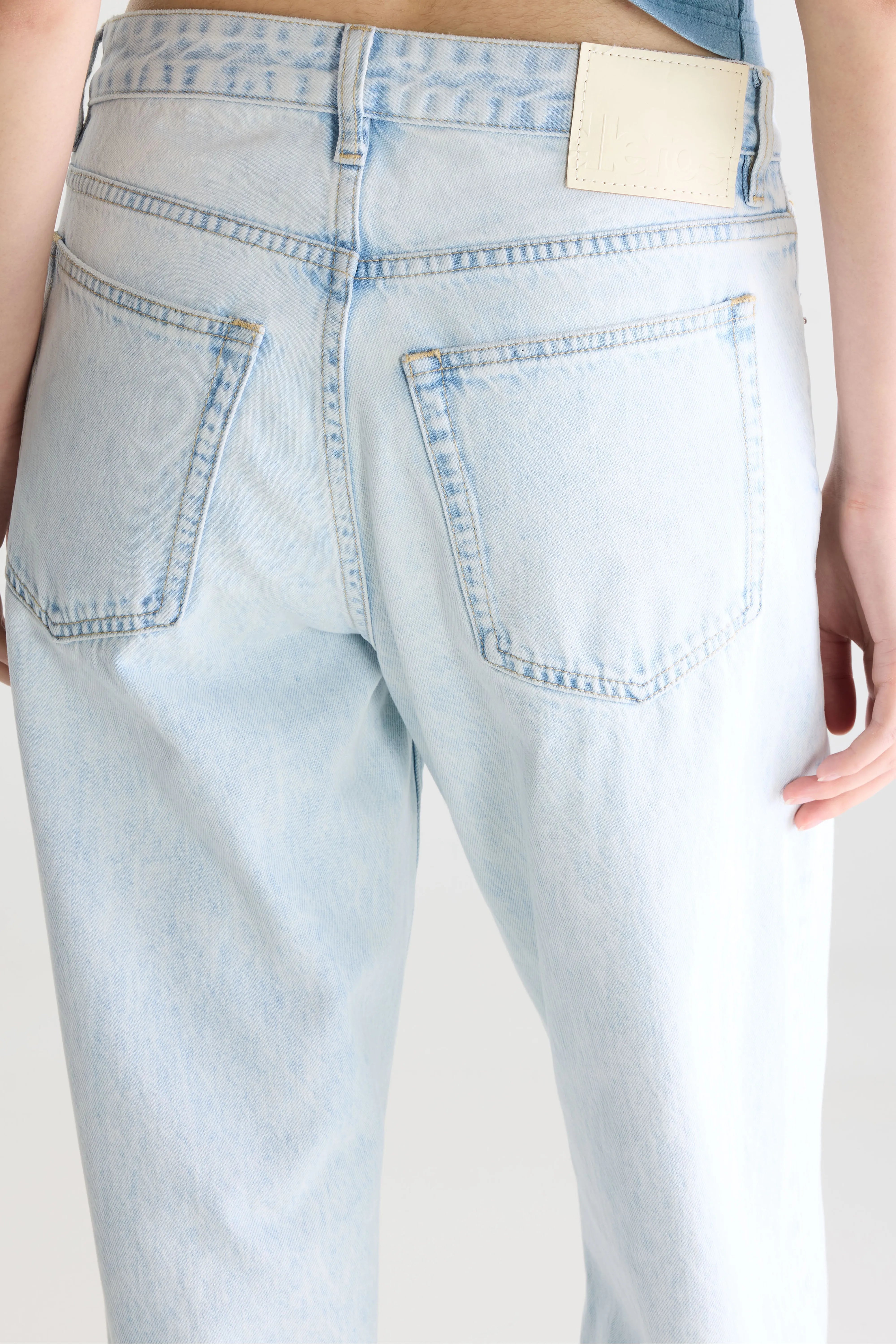 Denim N. 97 wide jeans (261 / W / ICE BLEACH)