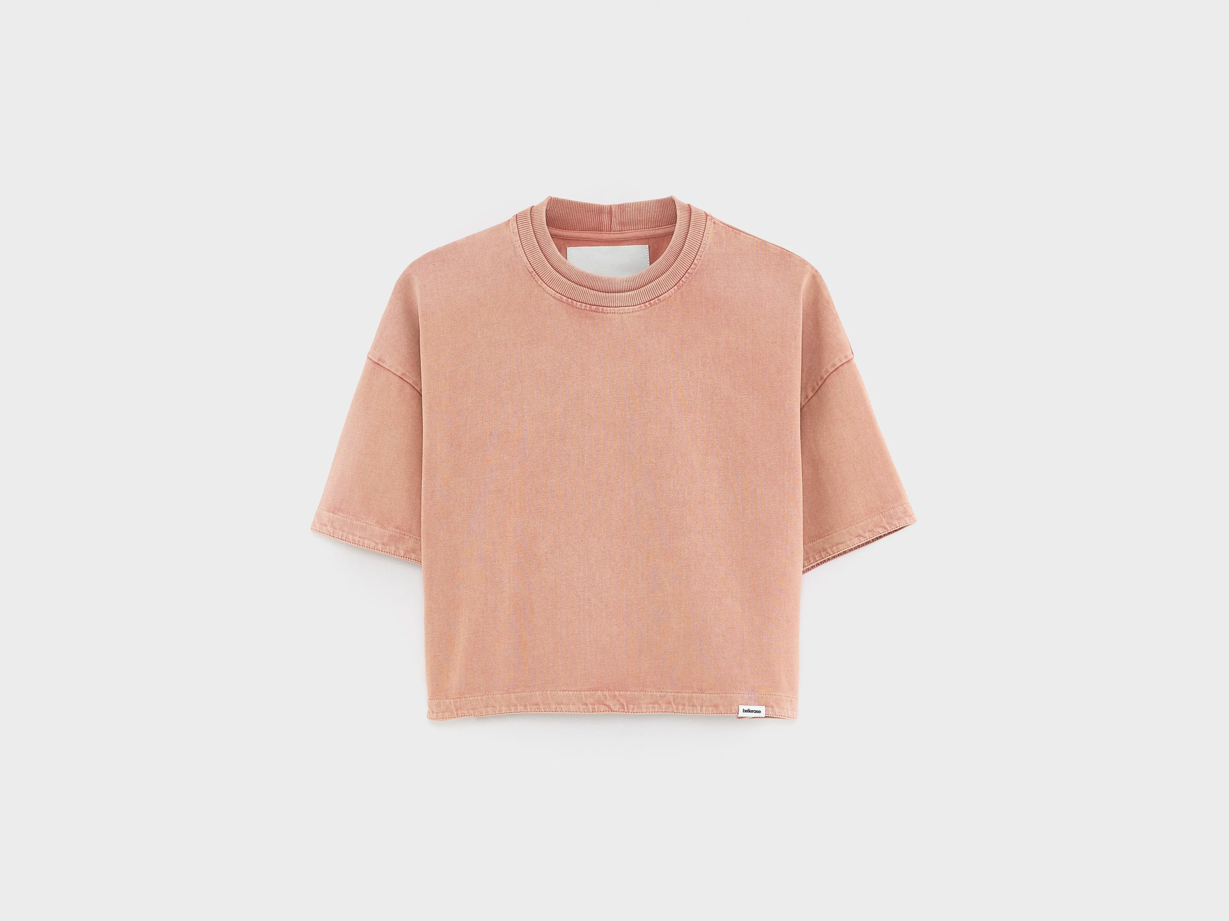 Fan cropped t-shirt (261 / W / ETRUSCAN RED)