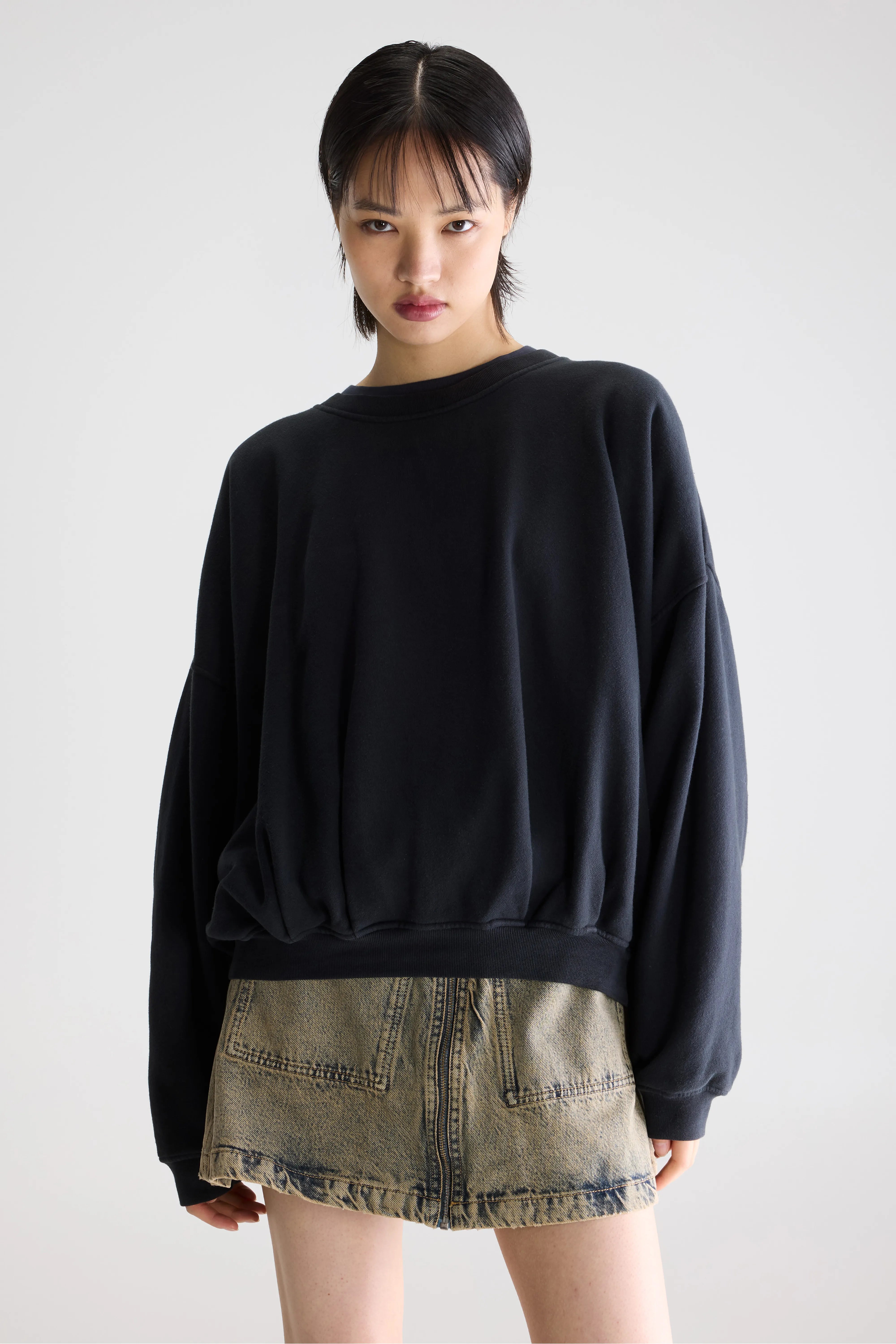 Finko short sweatshirt (261 / W / NAVY)