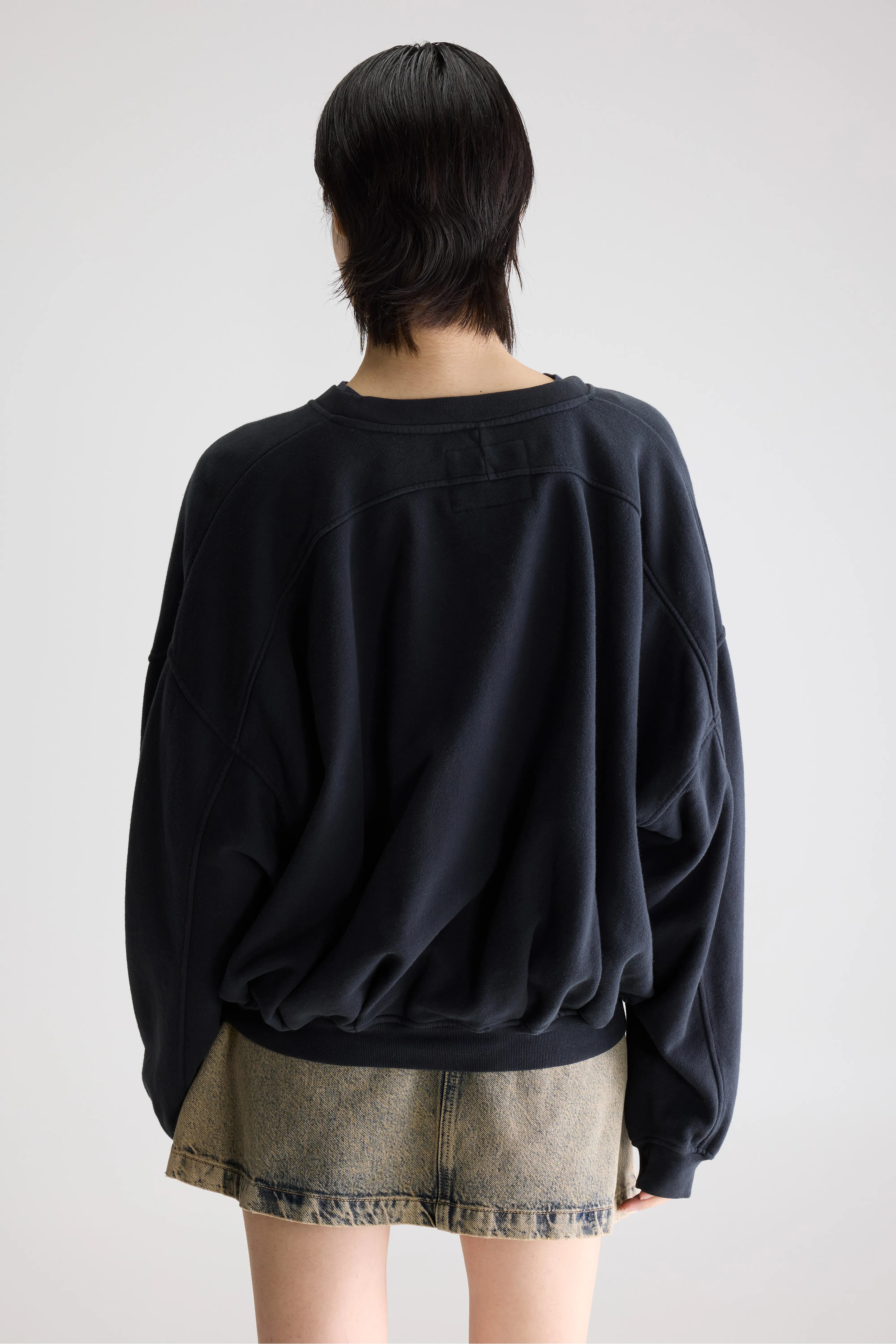 Finko short sweatshirt (261 / W / NAVY)