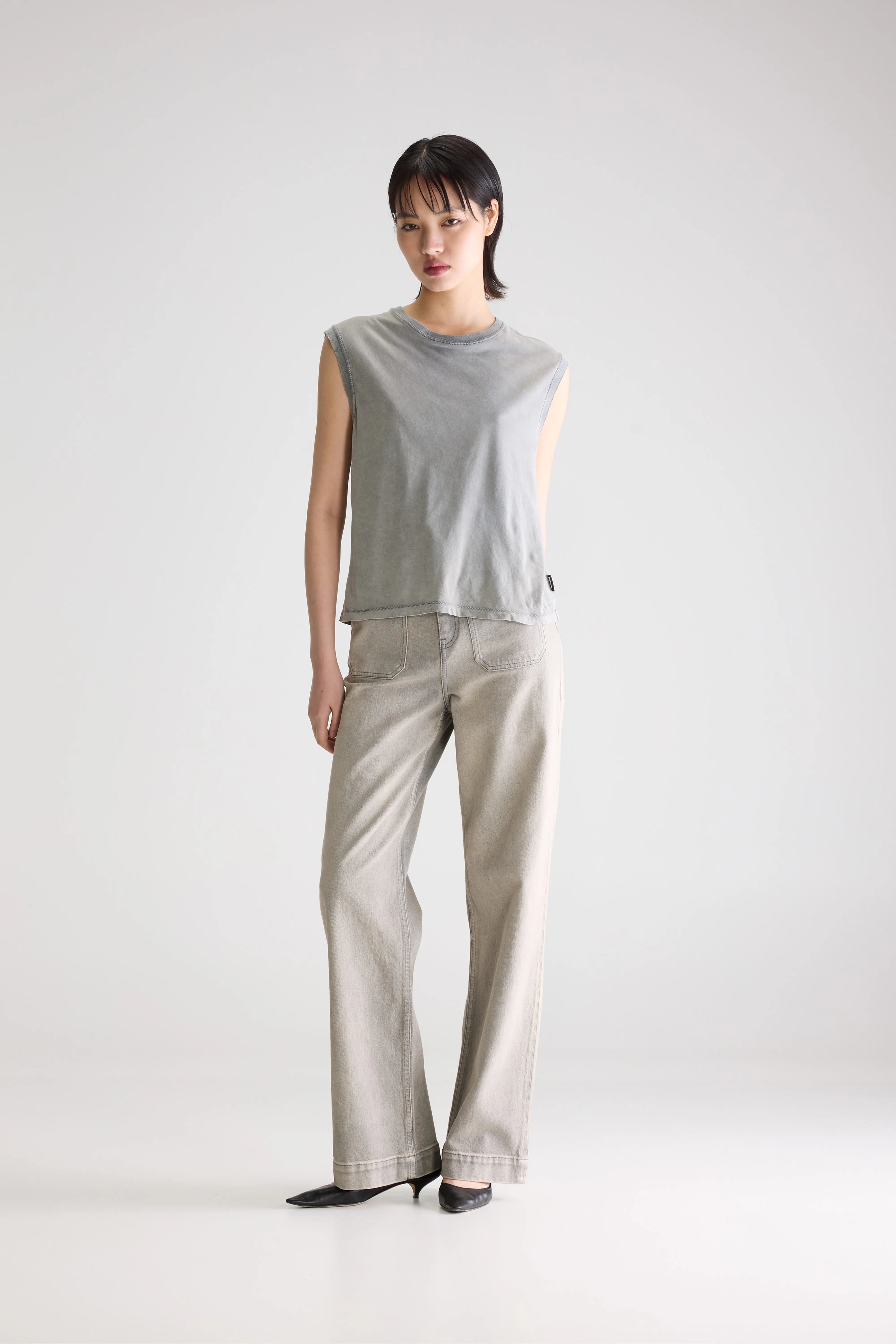 Falde mouwloos t-shirt (261 / W / BLACK SAND)