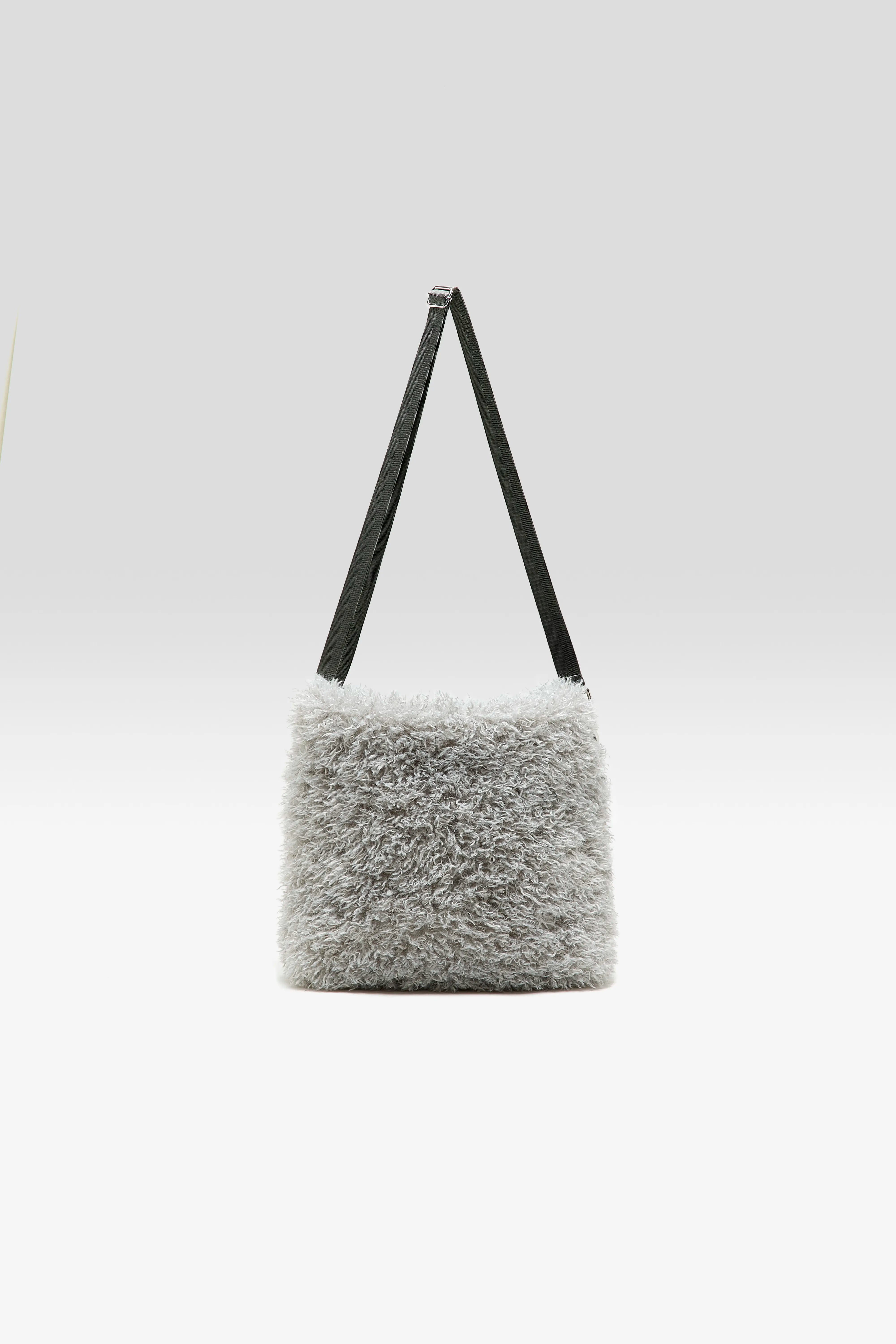 Helmin faux fur schoudertas (261 / W / NICKEL)