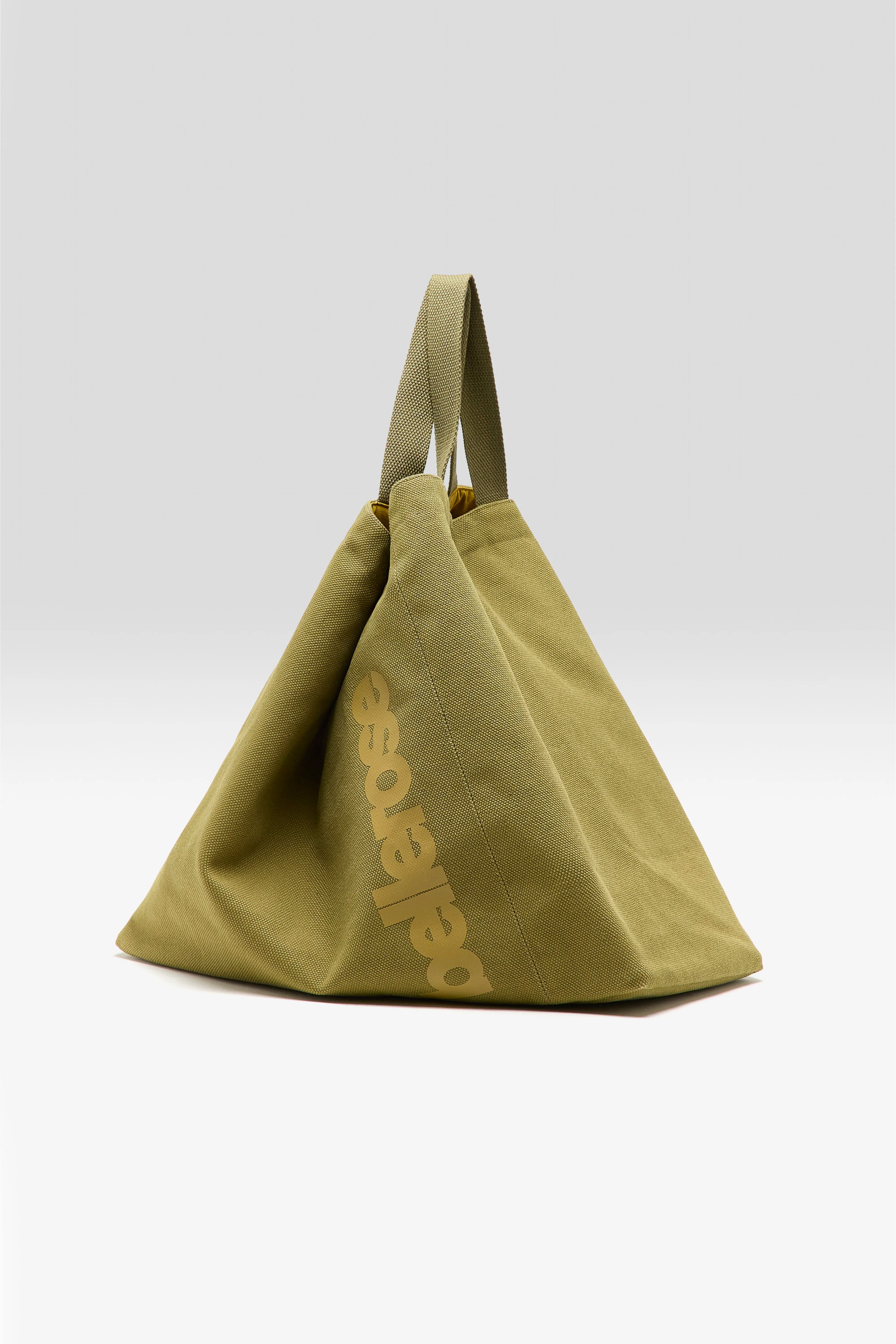 Hommie handbag (261 / W / VETIVER)