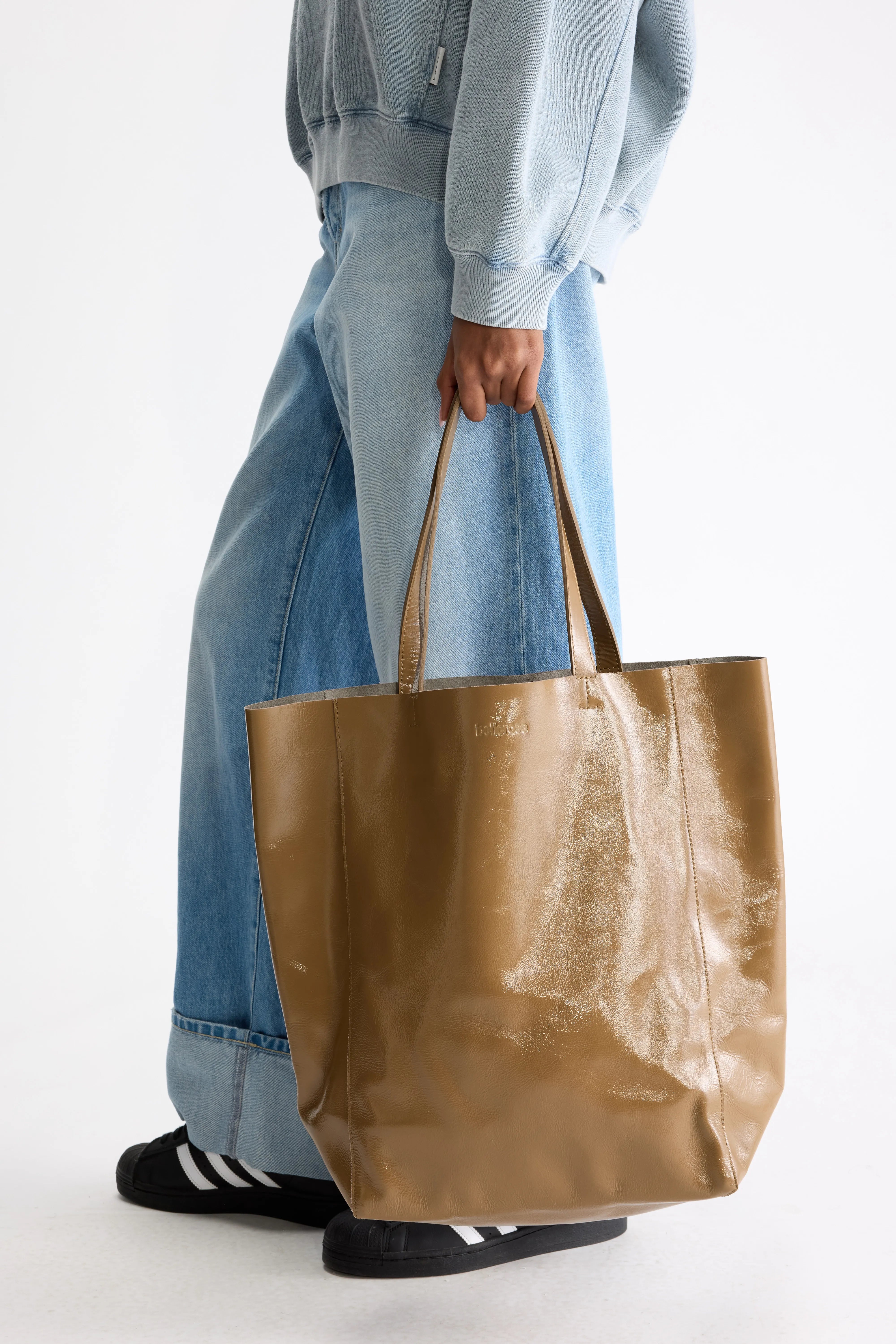 Nirya tote bag (261 / W / LATTE)