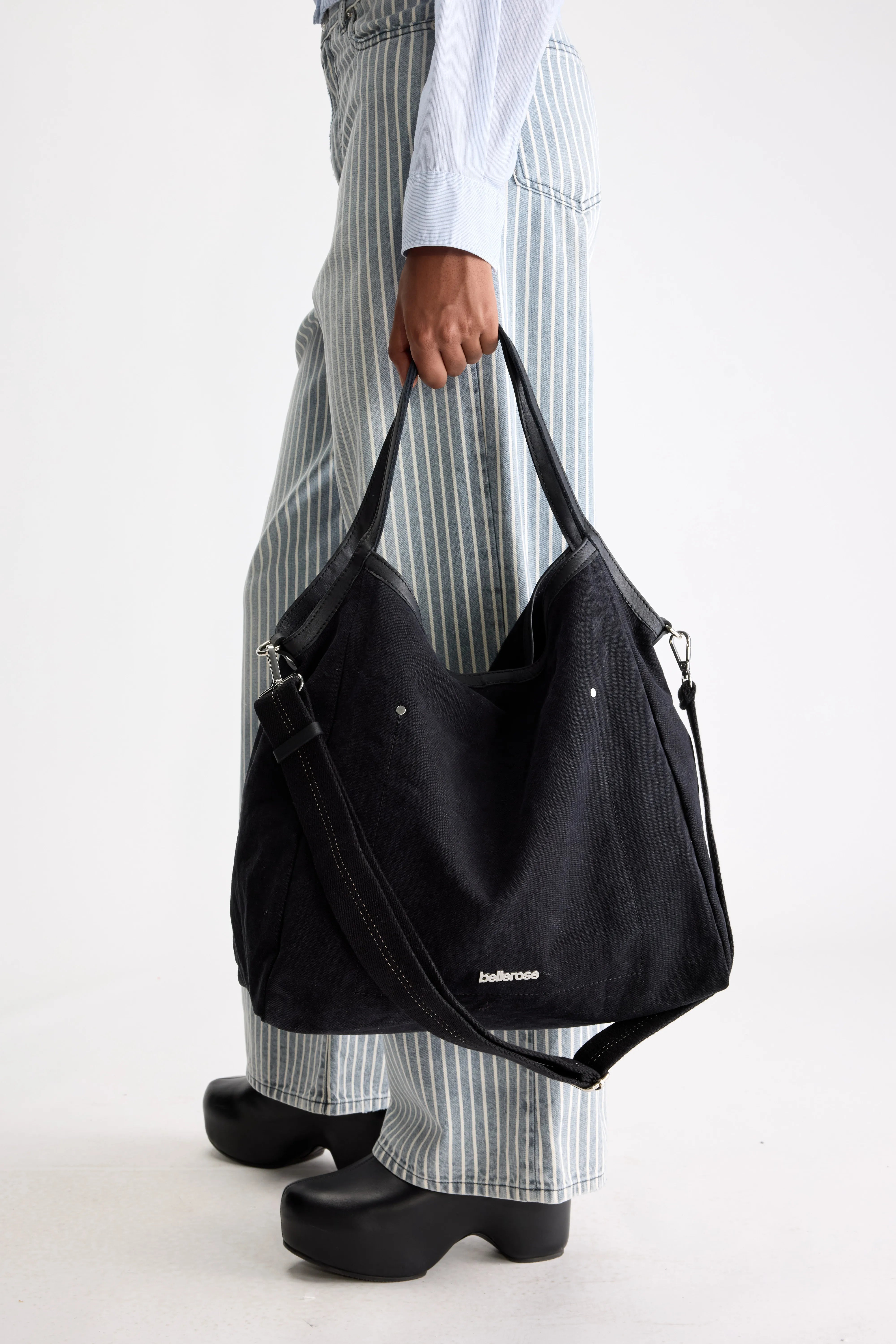 Singa canvas handbag (261 / W / BLACK)