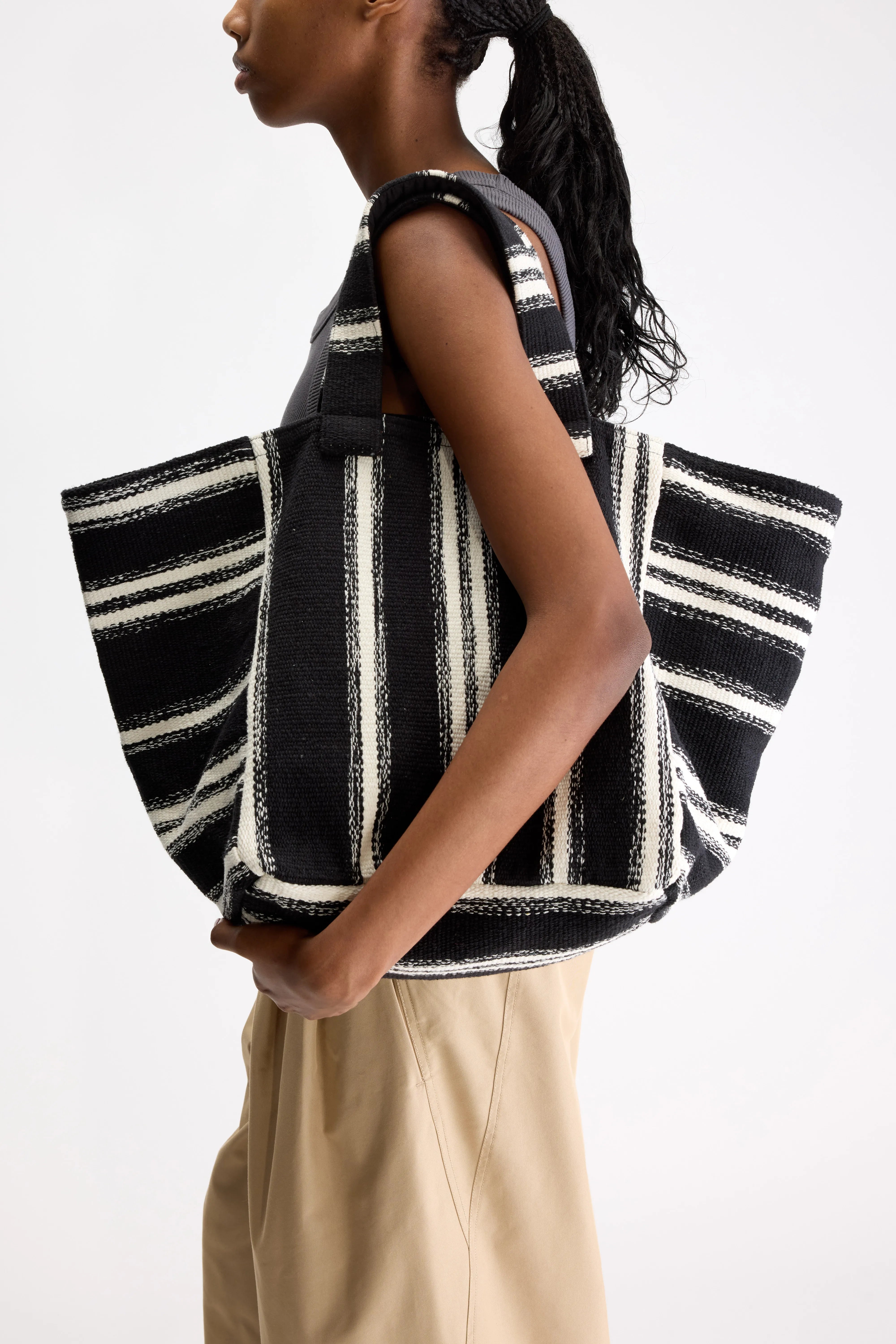 Ibox handbag (261 / W / STRIPE A)