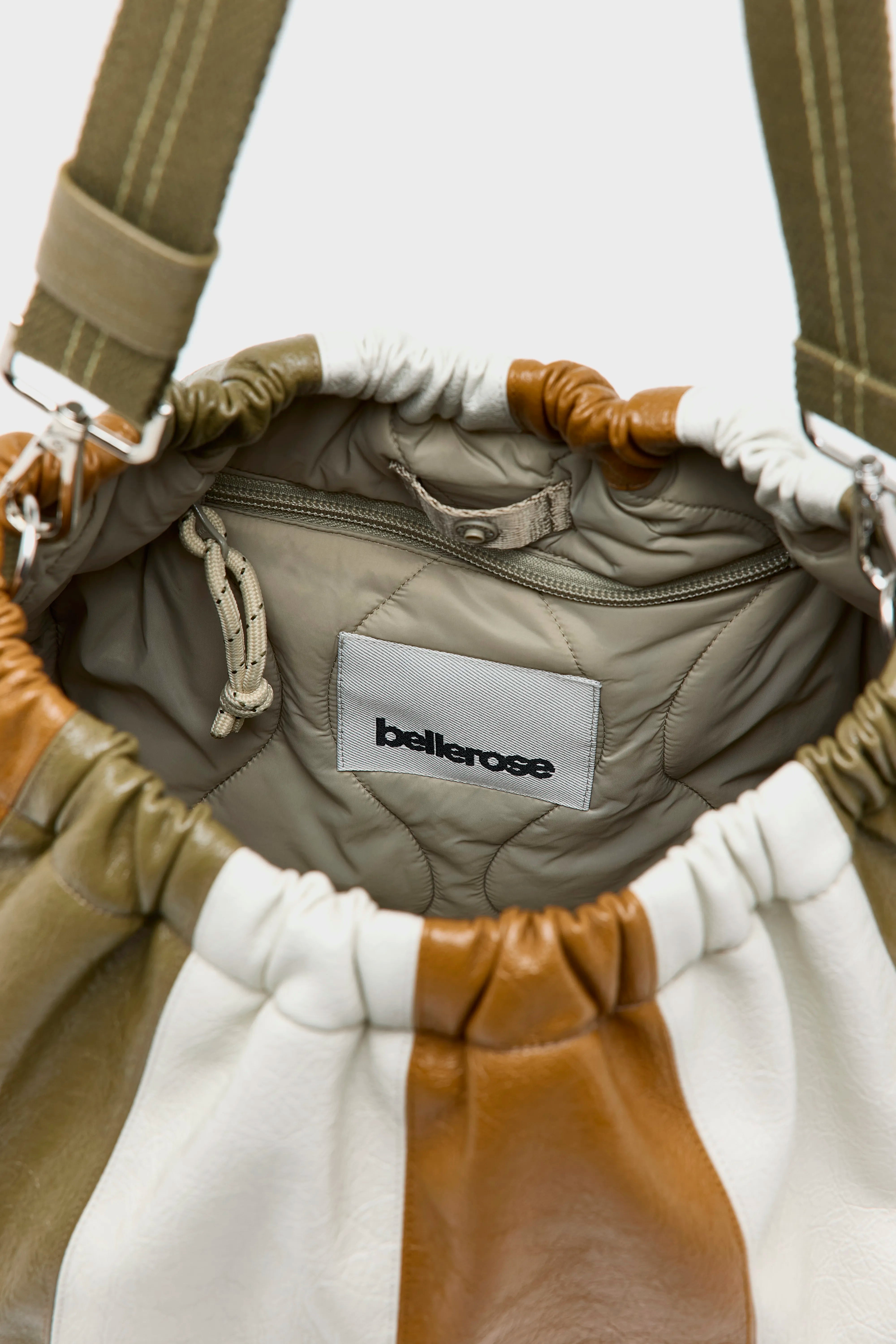 Sac à bandoulière Hobby (261 / W / STRIPE A)