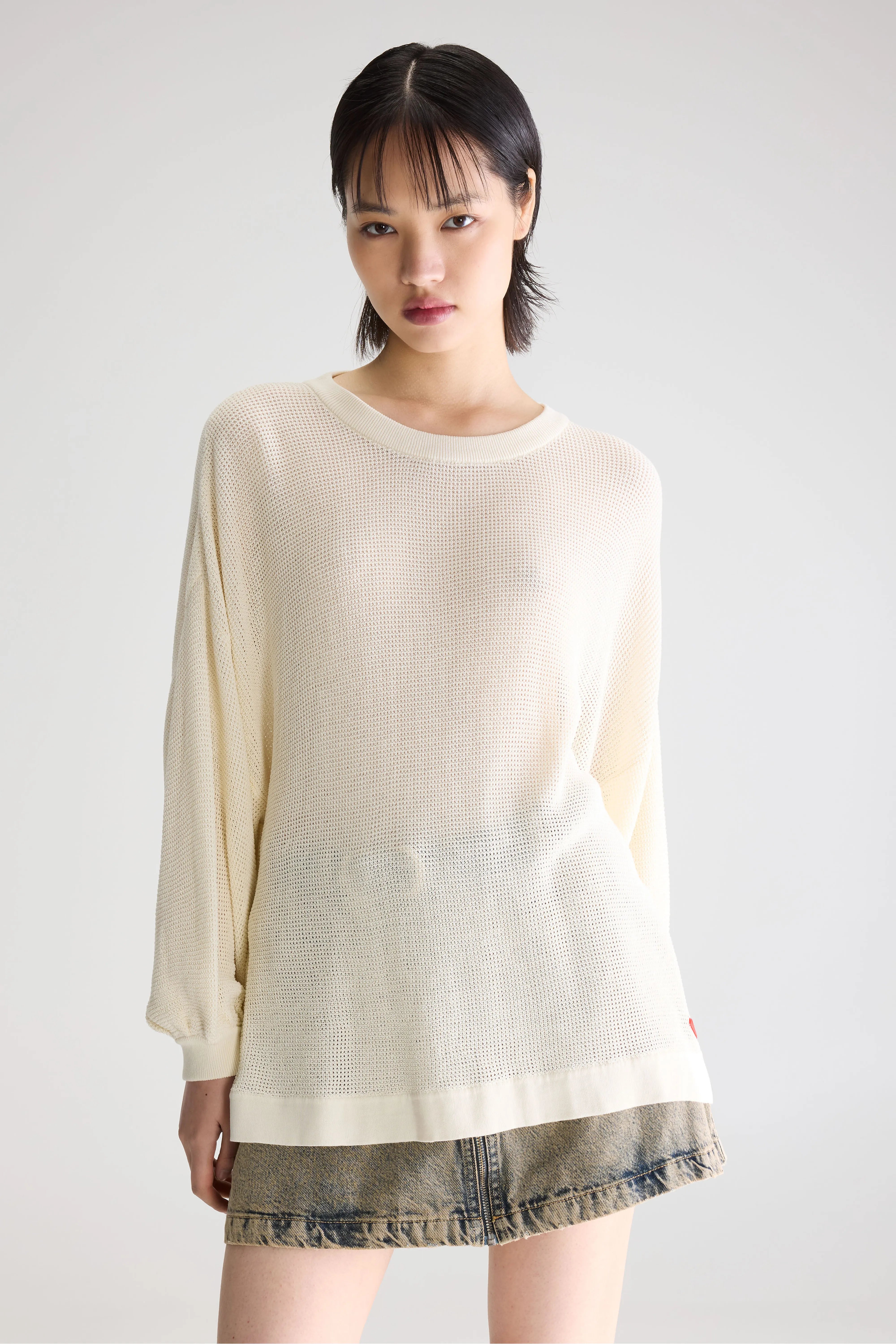 Alie sheer knit sweater (261 / W / WHISPER)
