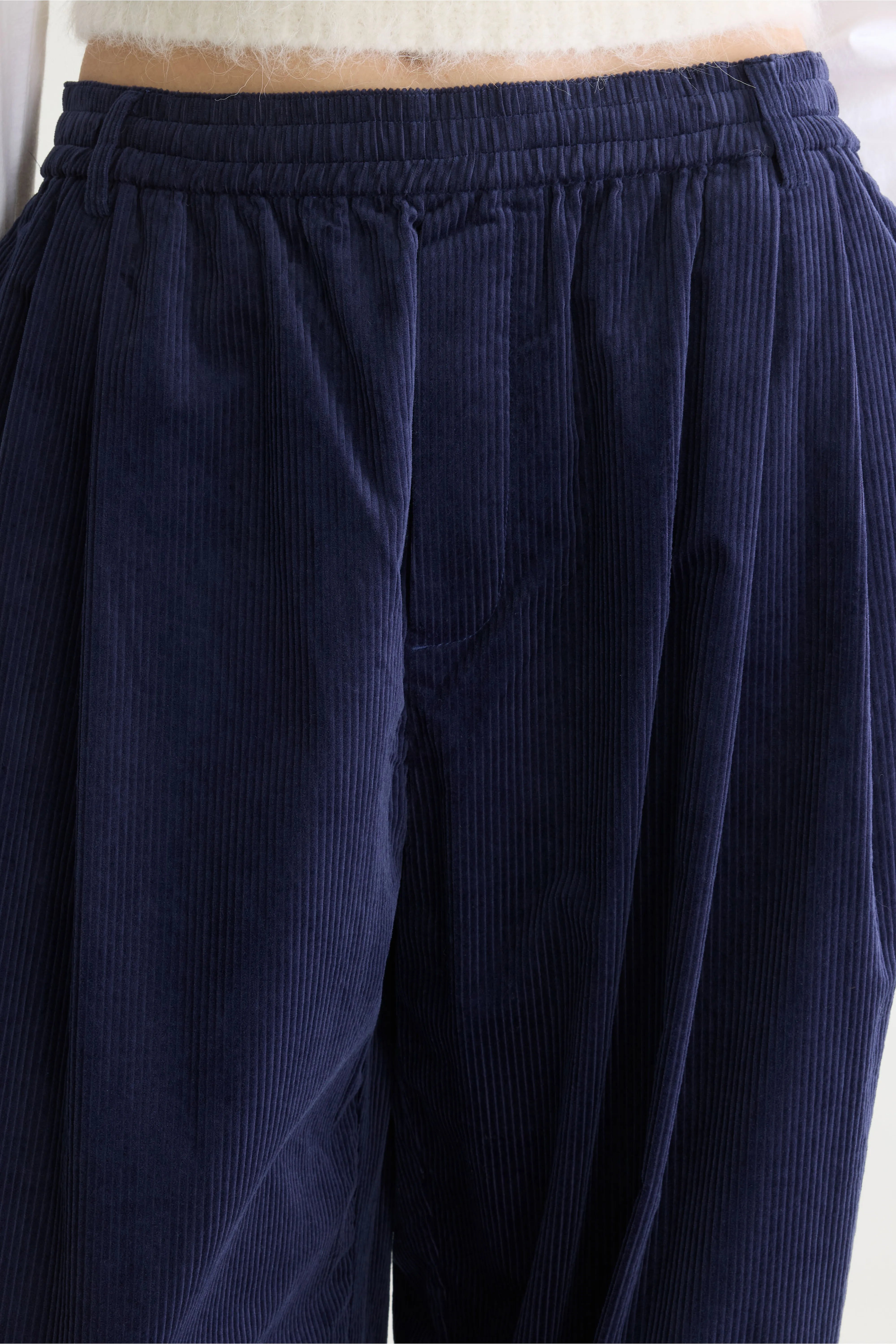 Jilo tapered corduroy broek (262 / W / CAPTAIN)