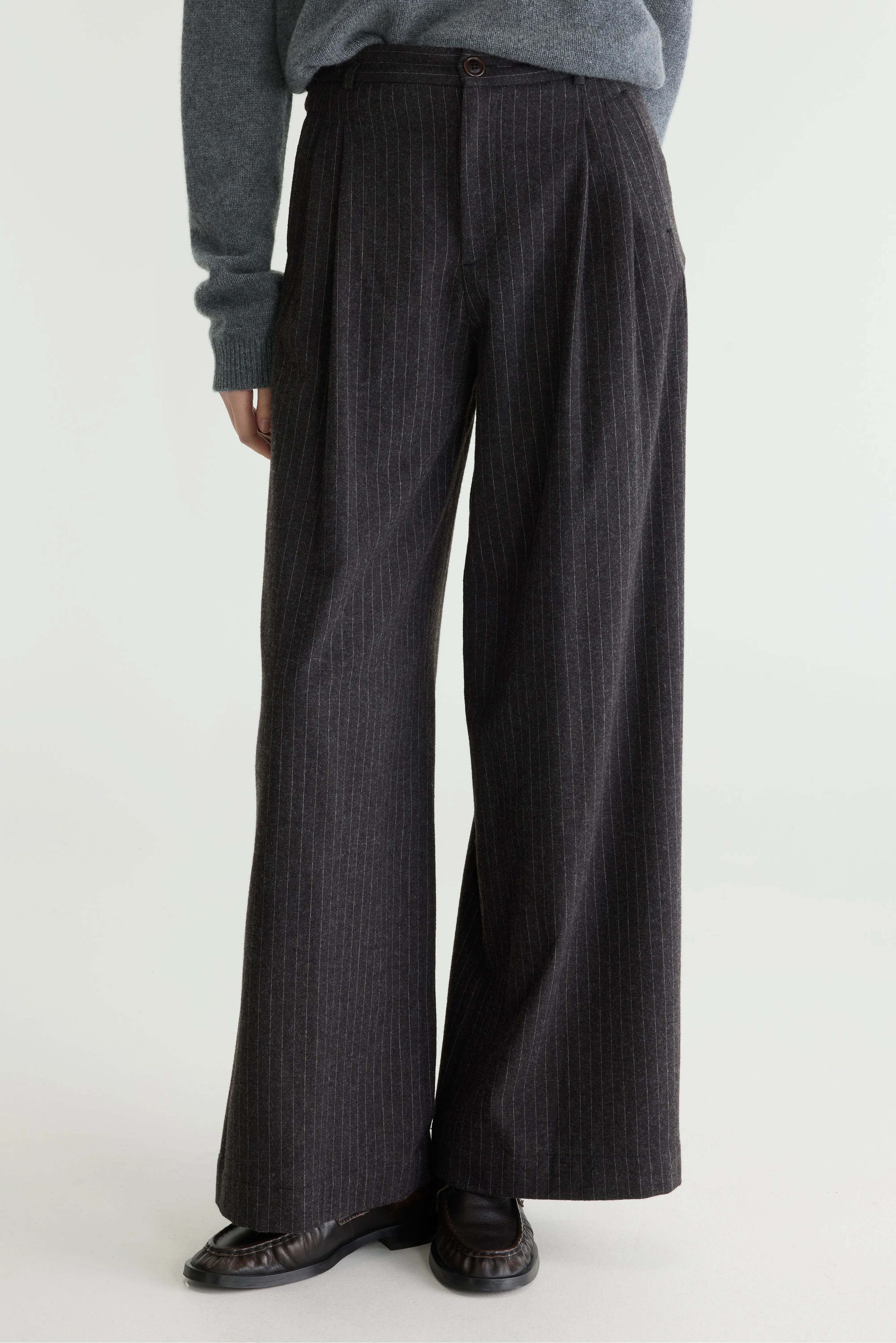 Volkert wijde broek met krijtstreep (262 / W / STRIPE C)