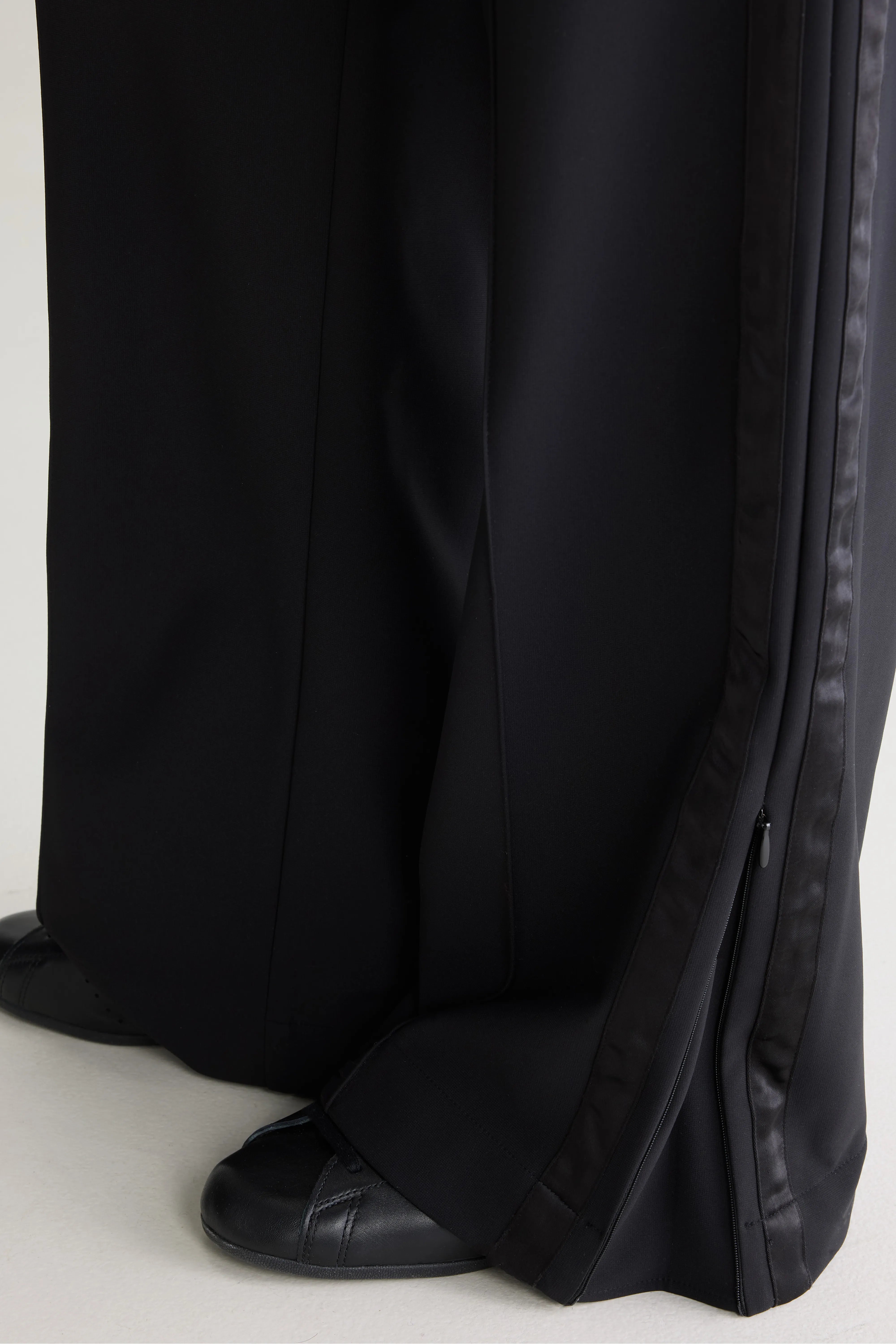 Kendall jogpants (262 / W / BLACK)