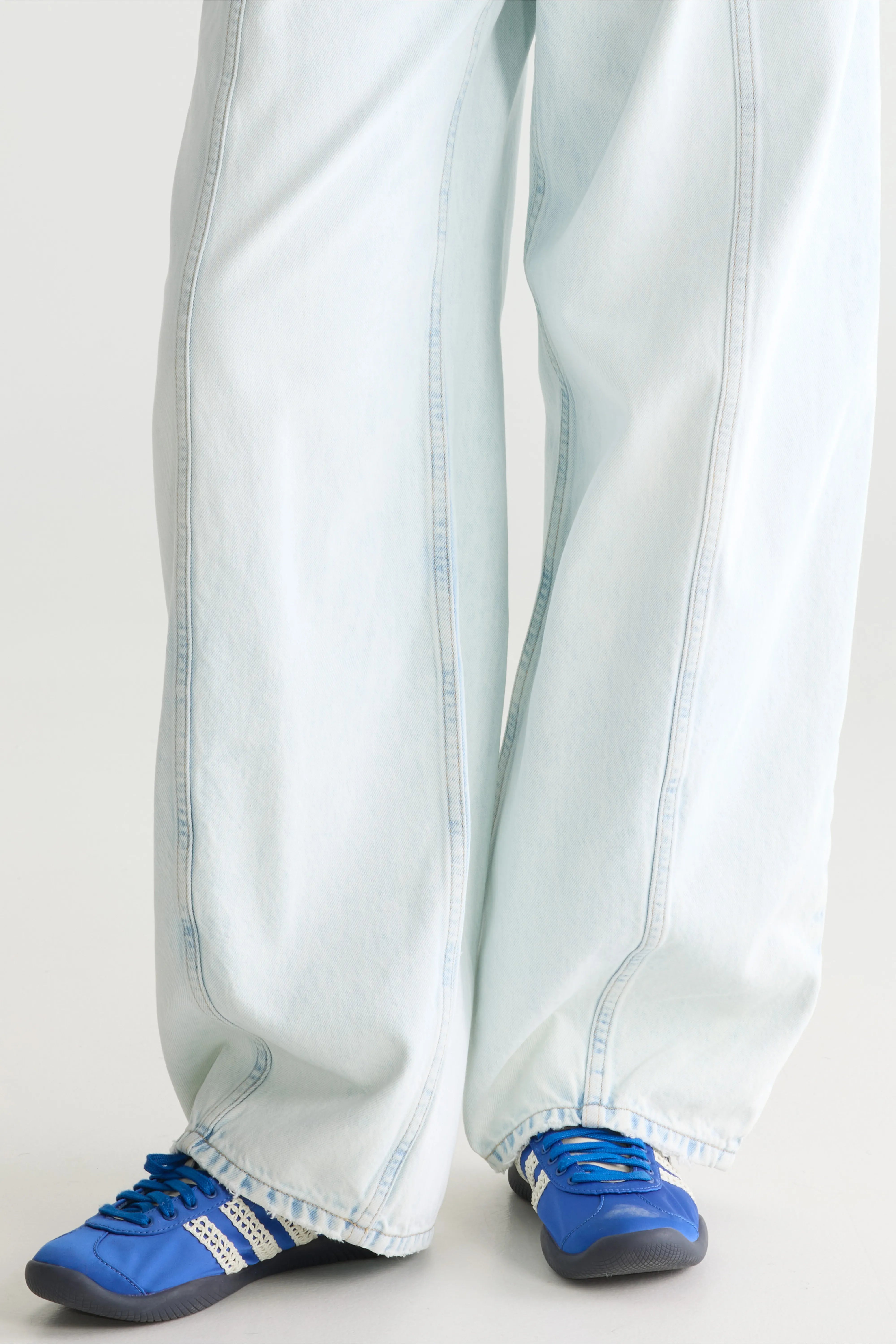 Jean ballon - Denim N. 83 (262 / W / ICE BLEACH)