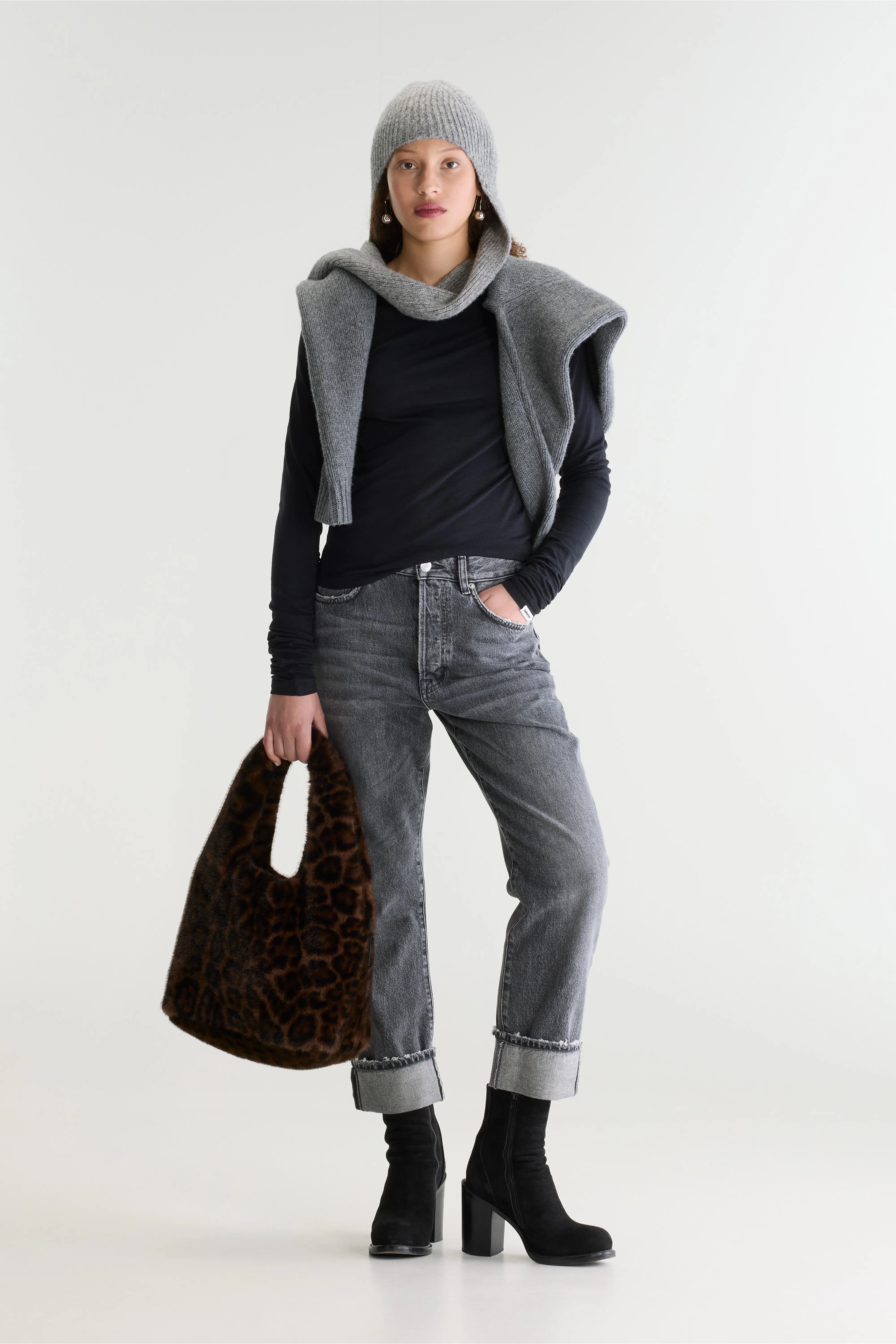 Jean large - Denim N. 46 (262 / W / USED BLACK)