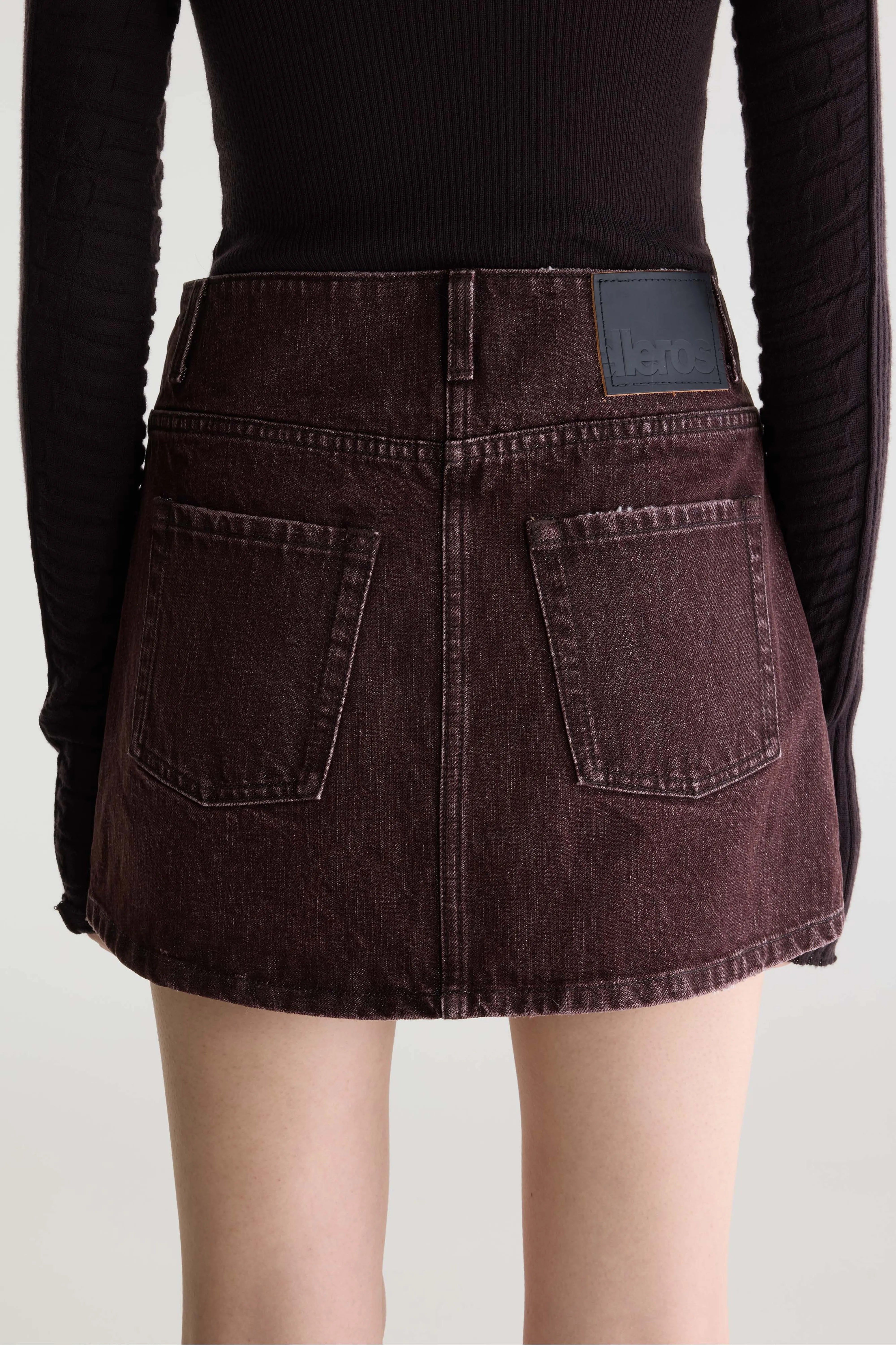 Pulla mini denim skirt (262 / W / BURGUNDY STONE)