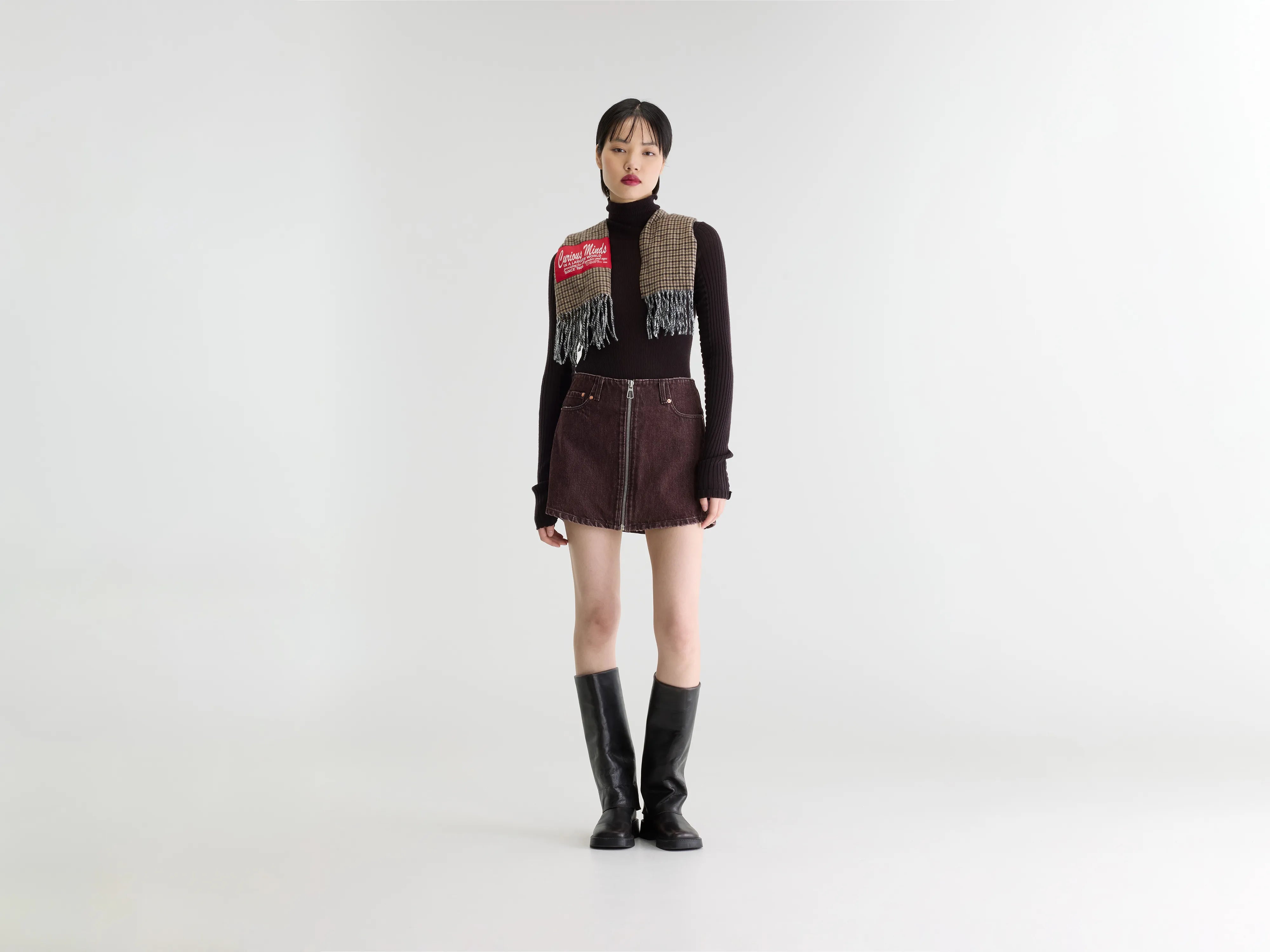 Pulla mini denim skirt (262 / W / BURGUNDY STONE)