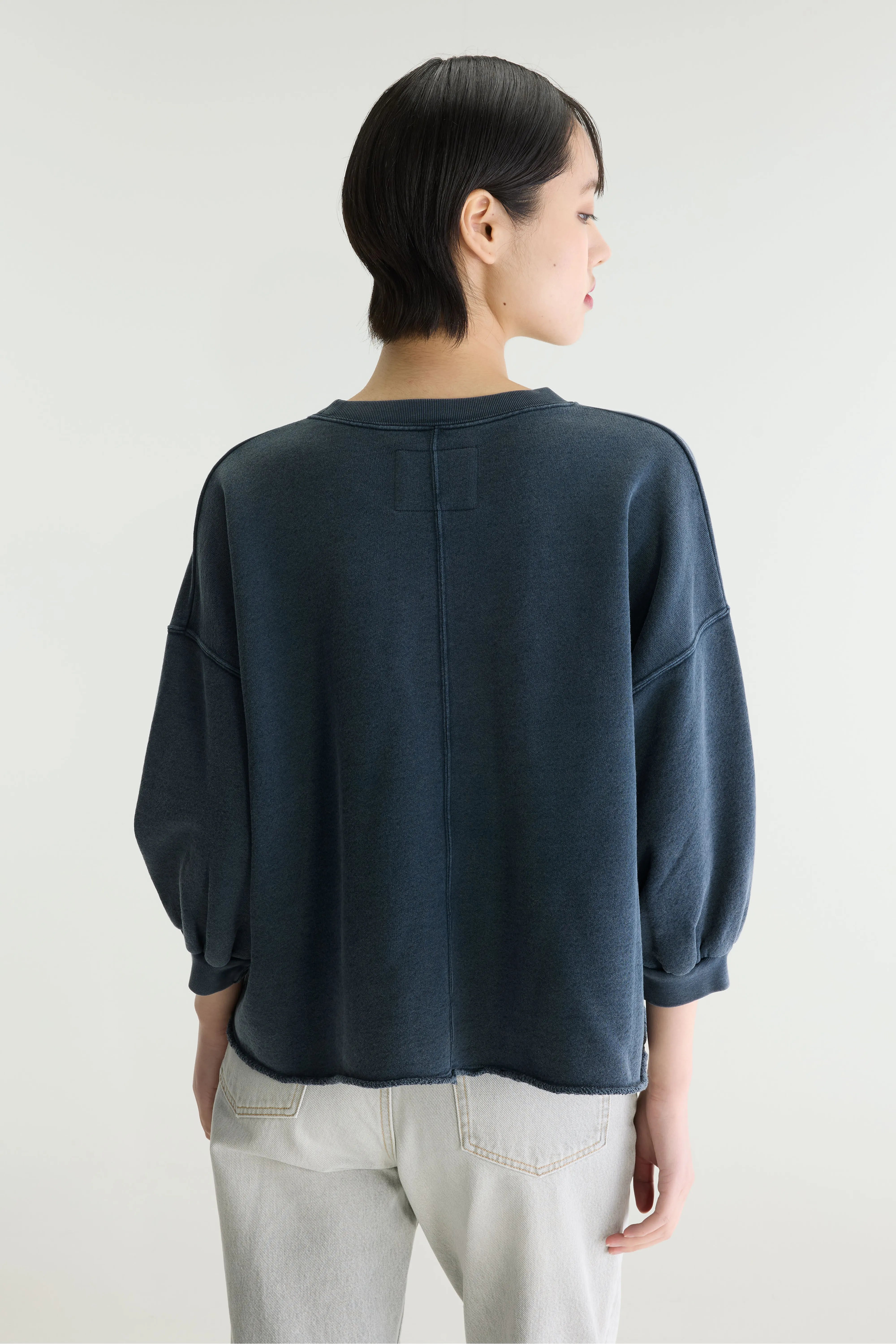 Vicske crewneck sweatshirt (262 / W / NAVY)