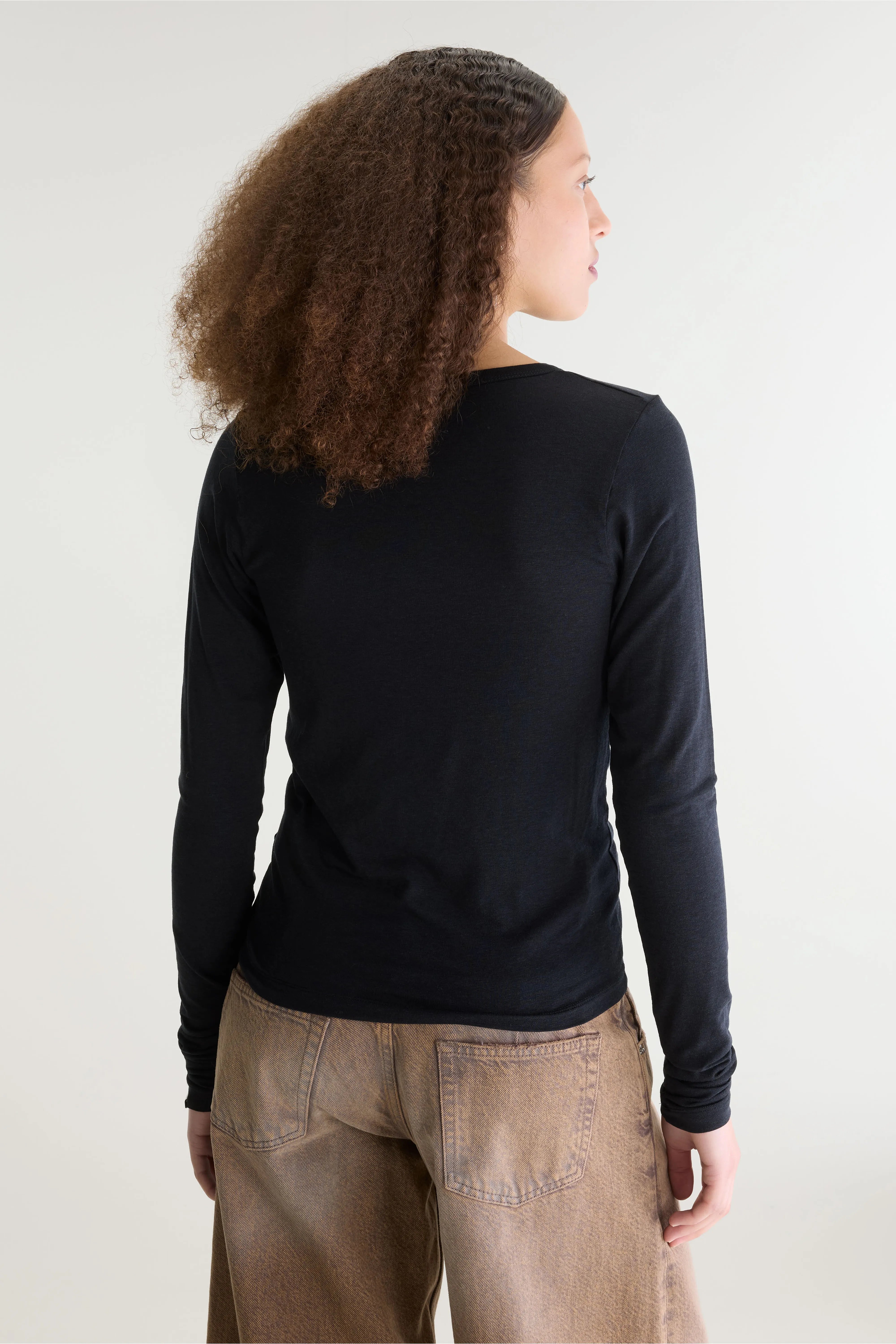 Fina slim fit t-shirt (262 / W / BLACK BEAUTY)