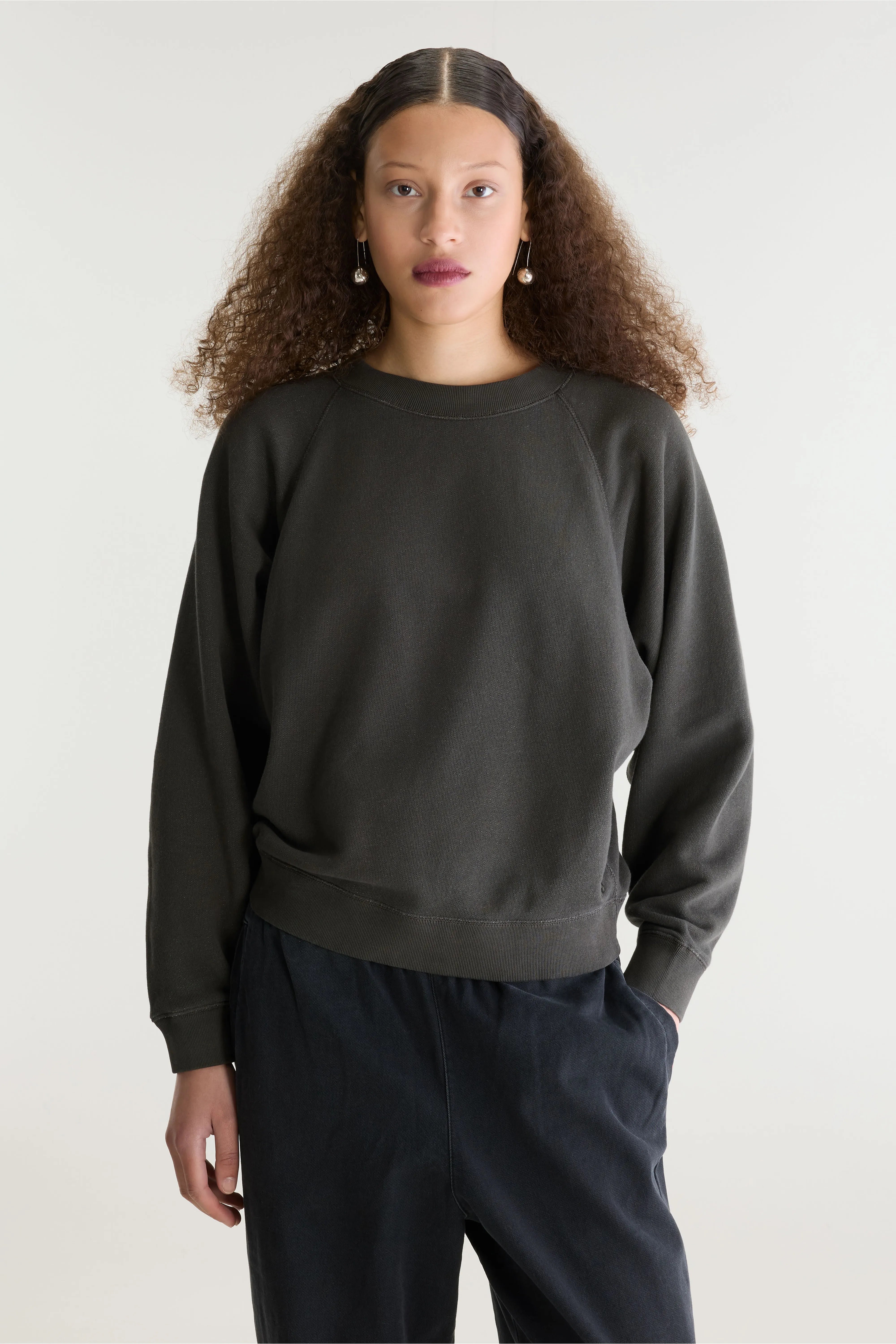 Fella relaxed sweatshirt (262 / W / WAKAME)