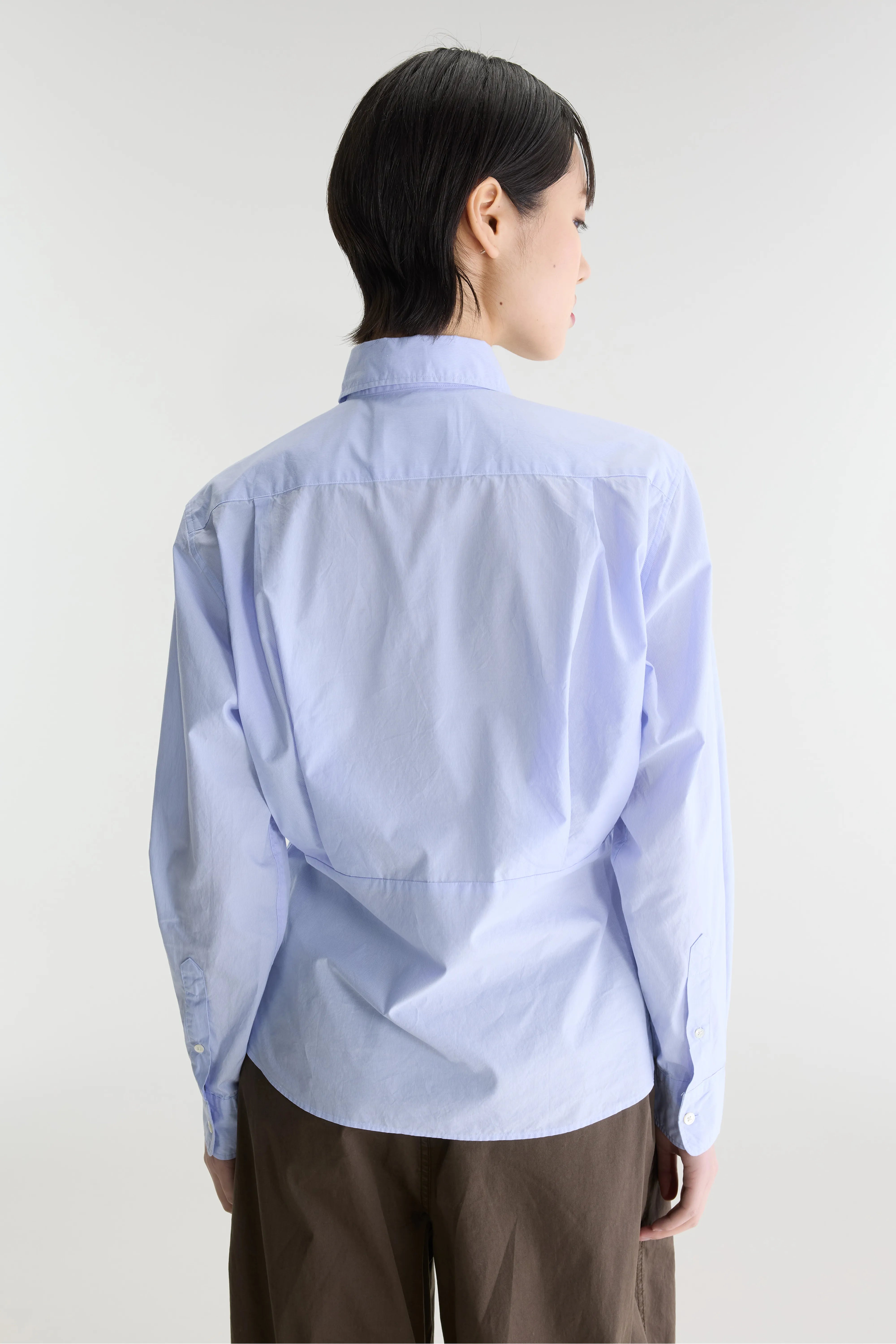 Grey striped shirt (262 / W / STRIPE H)
